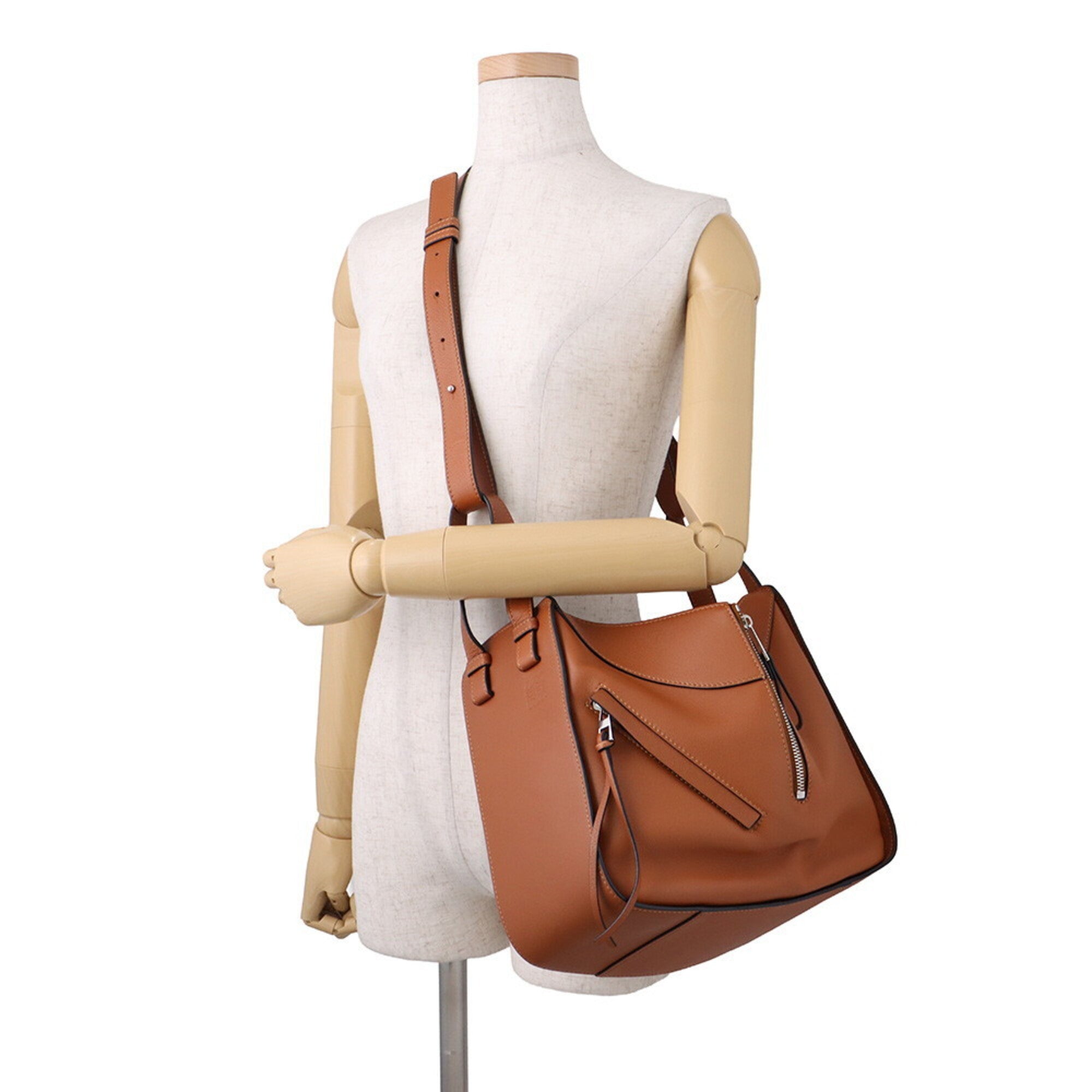 Loewe Hammock Brown Leather Handbag Shoulder Bag (Pre-Owned)
