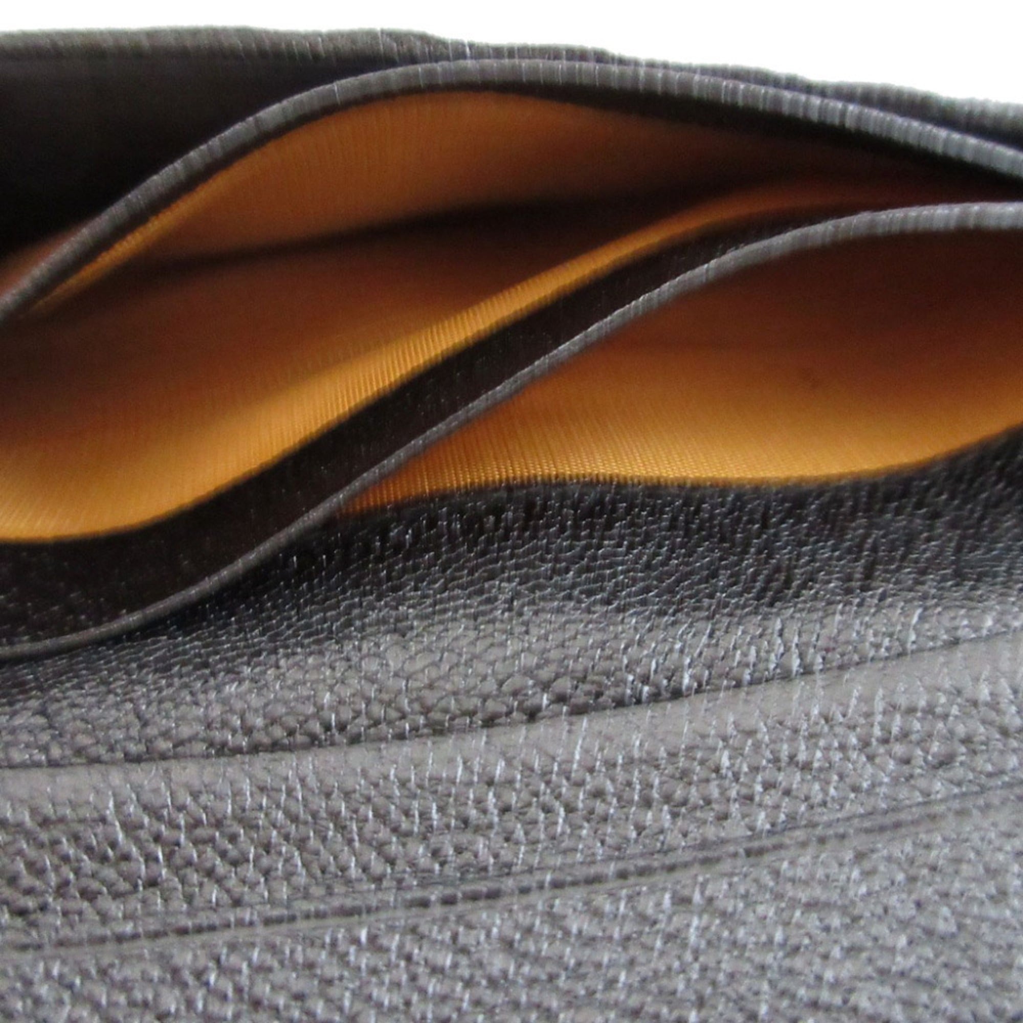 Bvlgari Black Leather Long Wallet (Bi-Fold) (Pre-Owned)