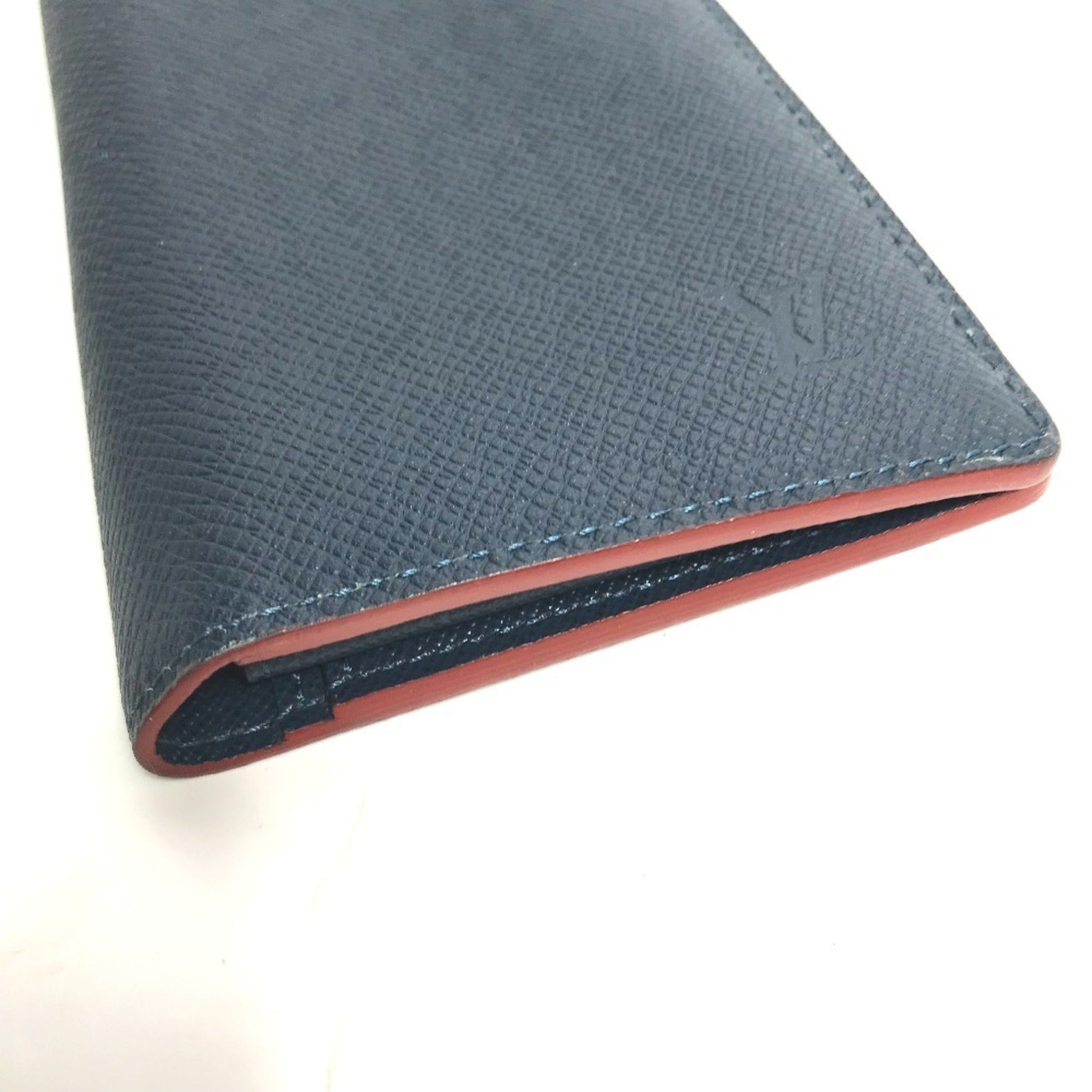 Louis Vuitton Taiga Blue Ocean Taiga Leather Long Wallet (Bi-Fold) (Pre-Owned)