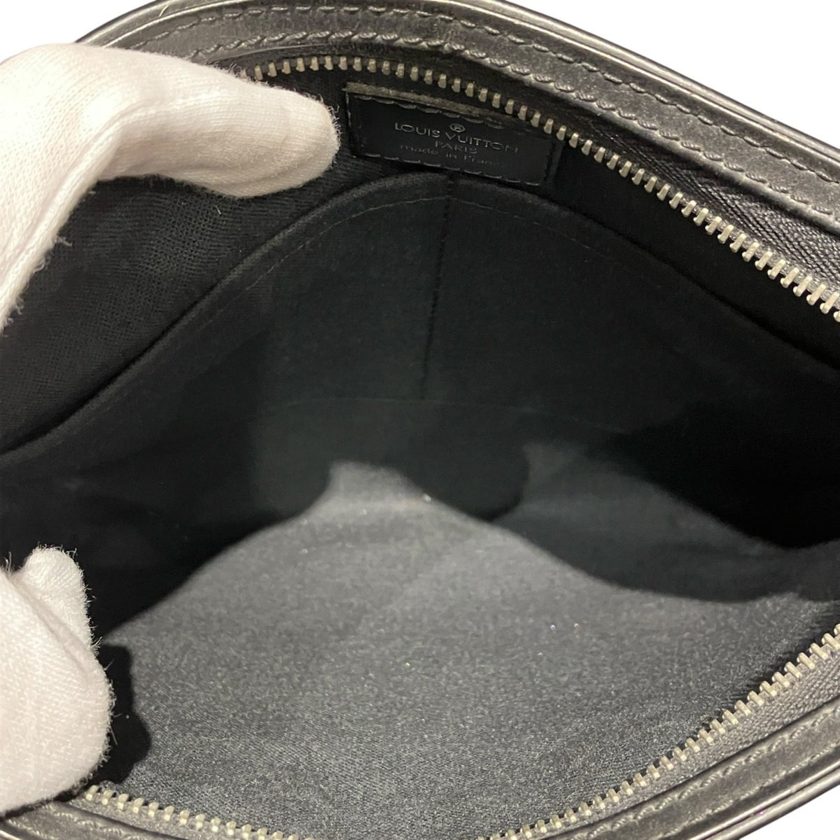 Louis Vuitton Black Galle Damier Graphite Shoulder Bag (Pre-Owned)