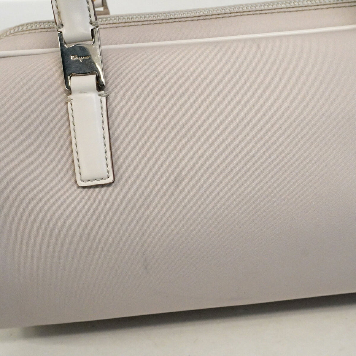Salvatore Ferragamo Gray Nylon Handbag (Pre-Owned)