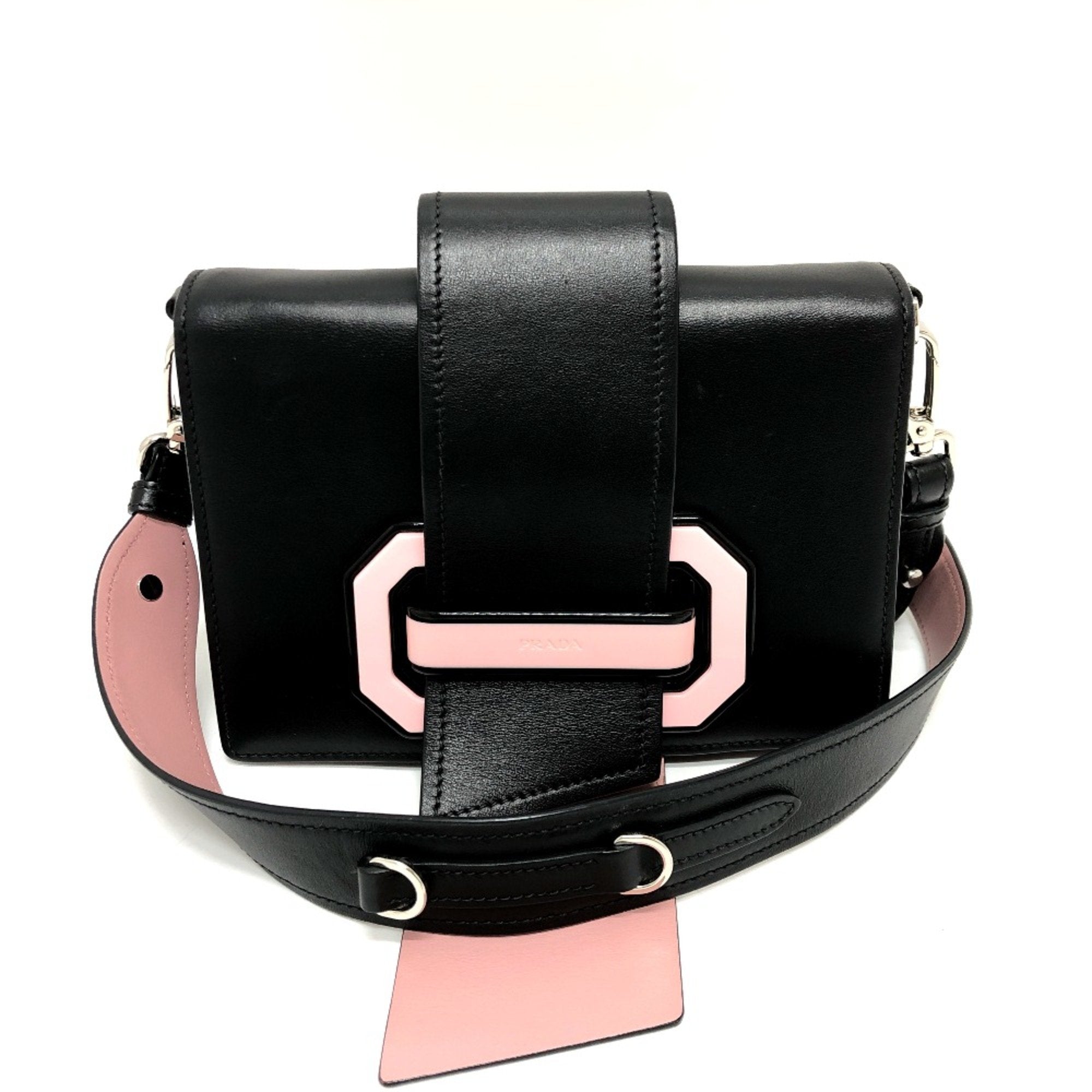 Prada Black Leather Shoulder Bag (Pre-Owned)