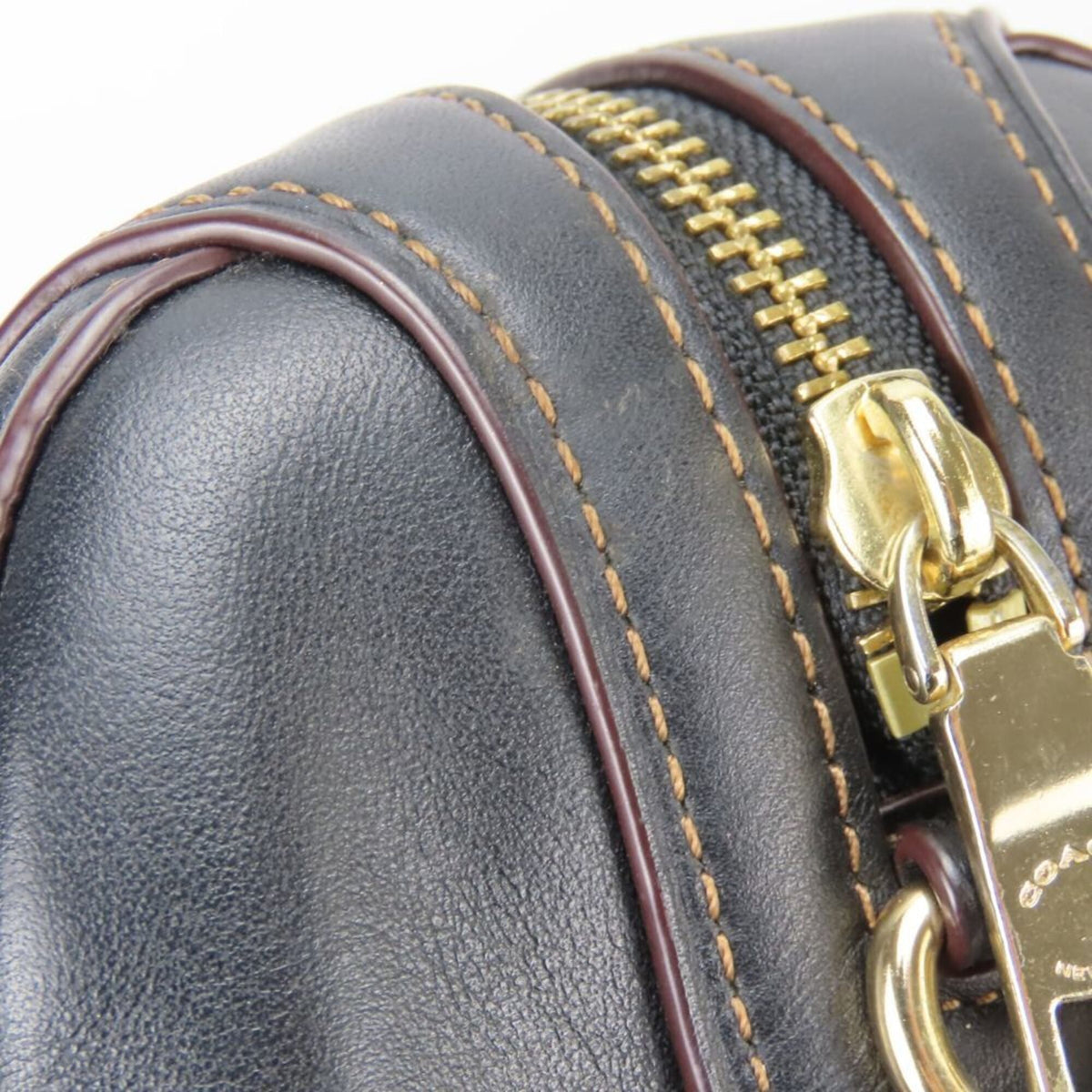 Coach Black Dark Brown Leather Handbag (Pre-Owned)