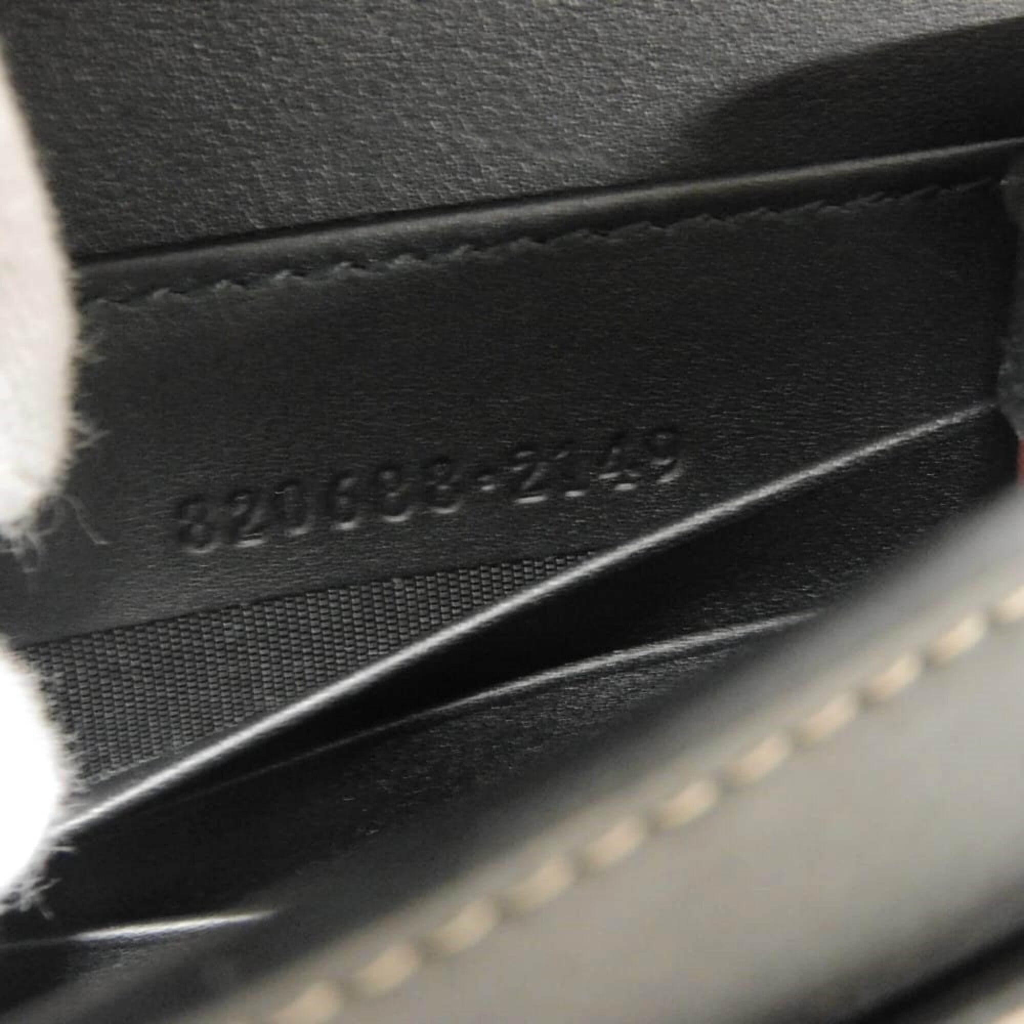 Gucci Beige Black Gg Supreme Leather Shoulder Bag (Pre-Owned)