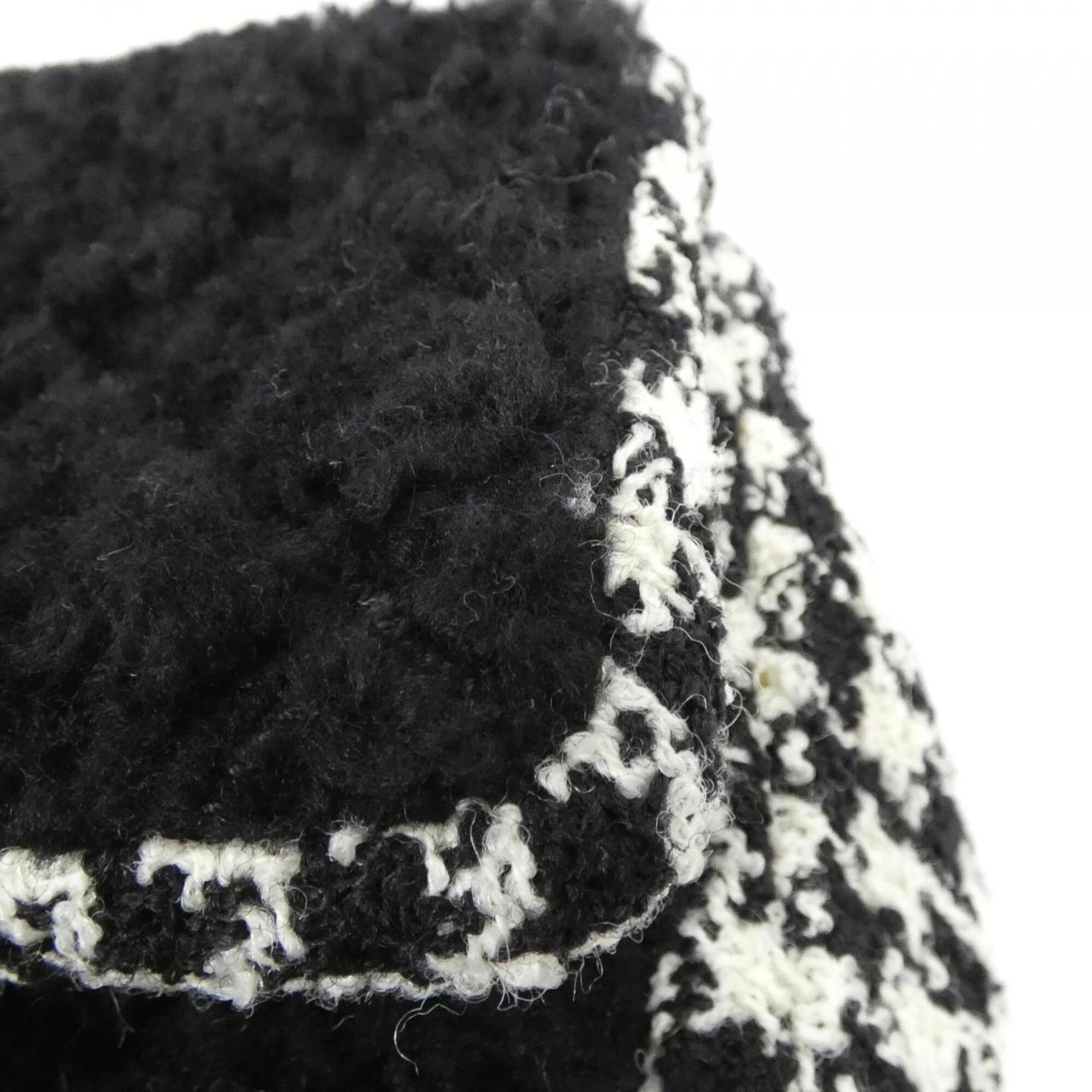 Chanel Black Tweed Leather Shoulder Bag (Pre-Owned)