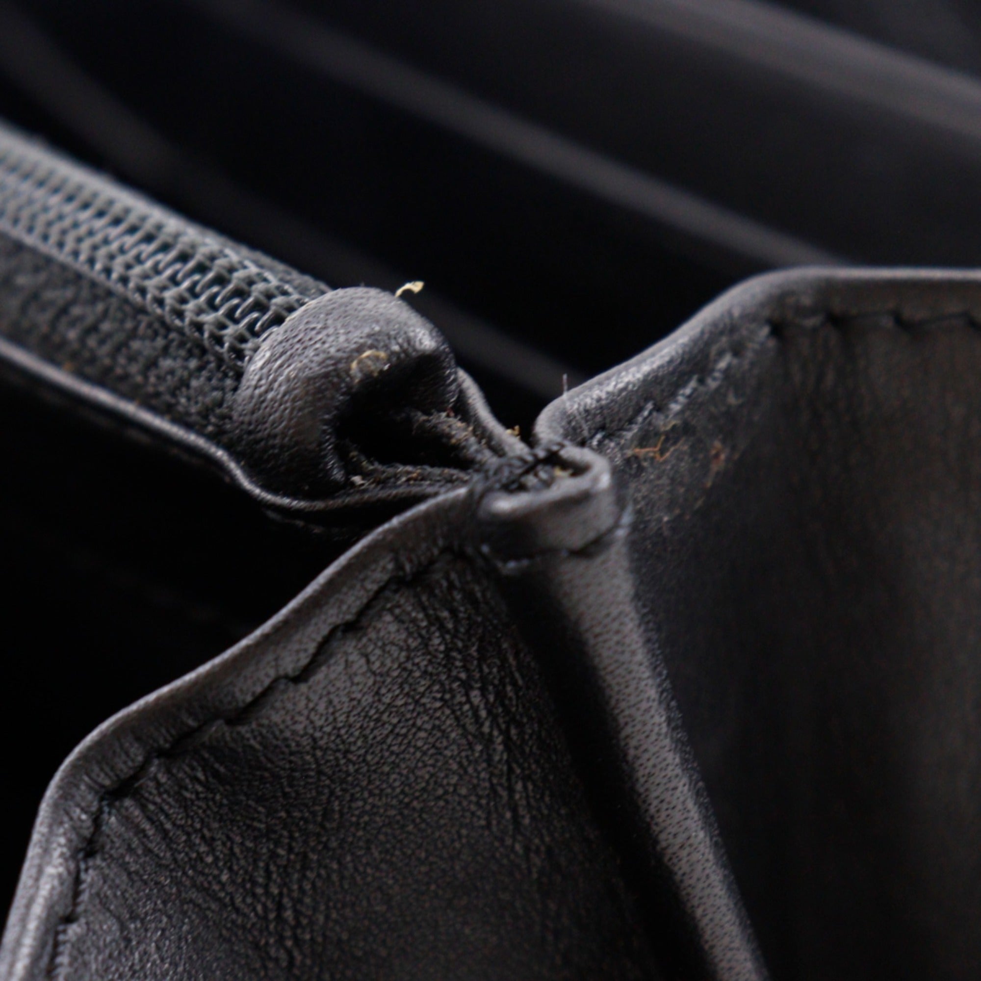 Jimmy Choo Black Leather Long Wallet (Bi-Fold) (Pre-Owned)