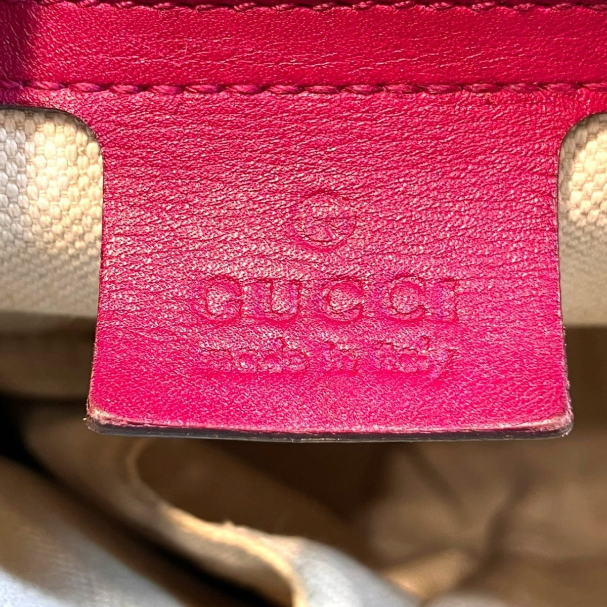 Gucci Pink Leather Handbag (Pre-Owned)