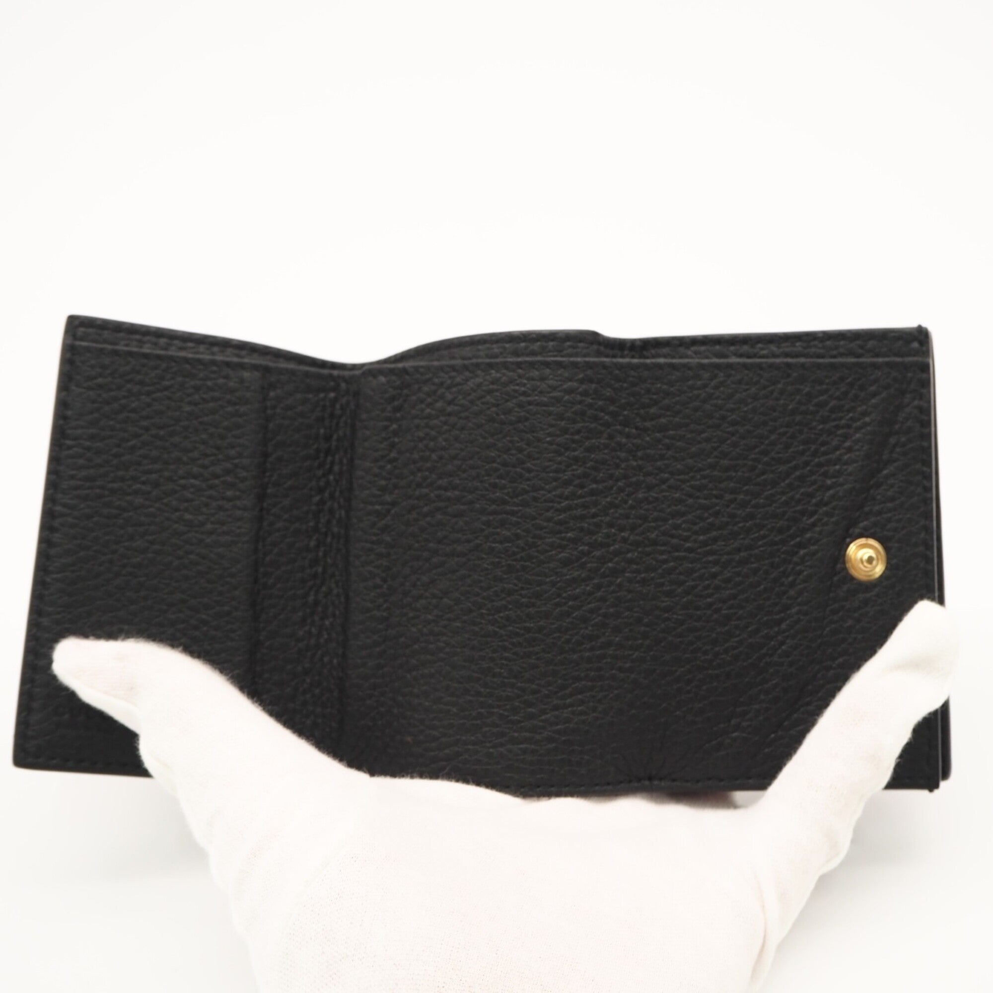 Gucci Black Leather Wallet (Tri-Fold) (Pre-Owned)