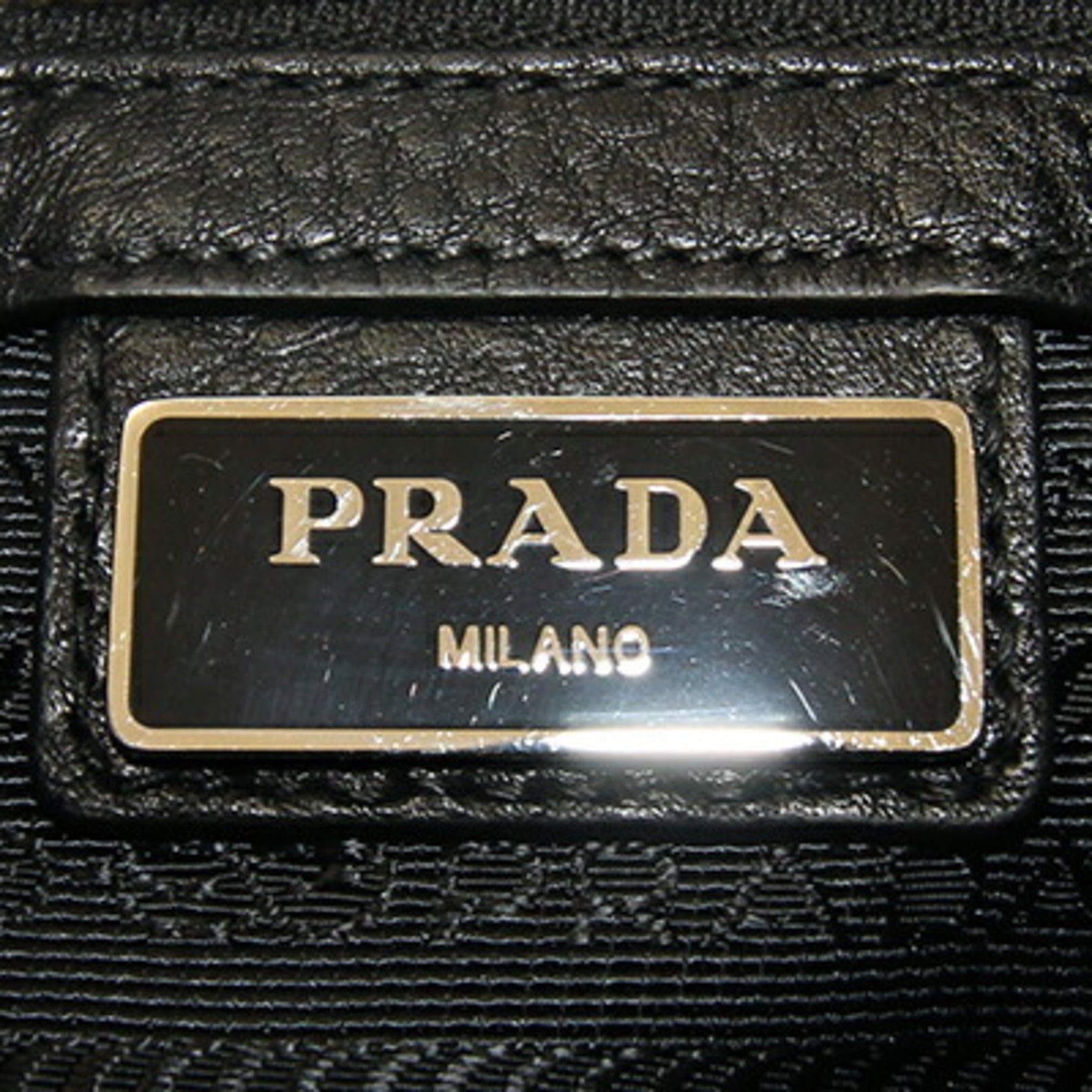 Prada Black Leather Shoulder Bag (Pre-Owned)