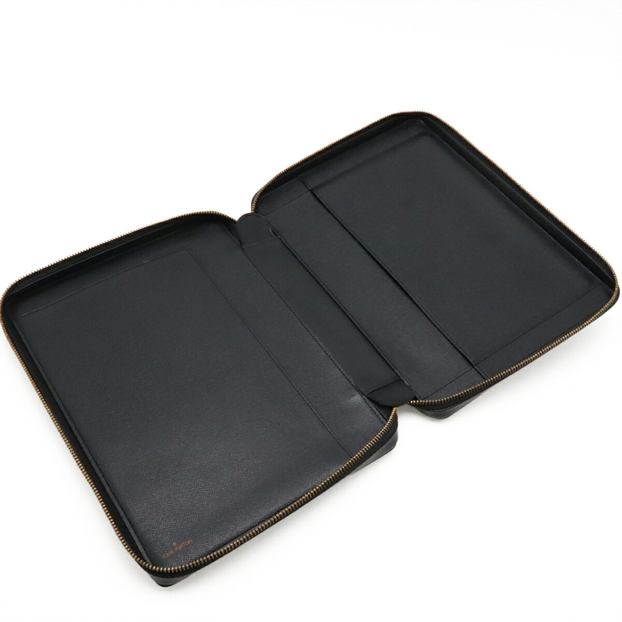 Louis Vuitton Noir Epi Leather Clutch Bag (Pre-Owned)