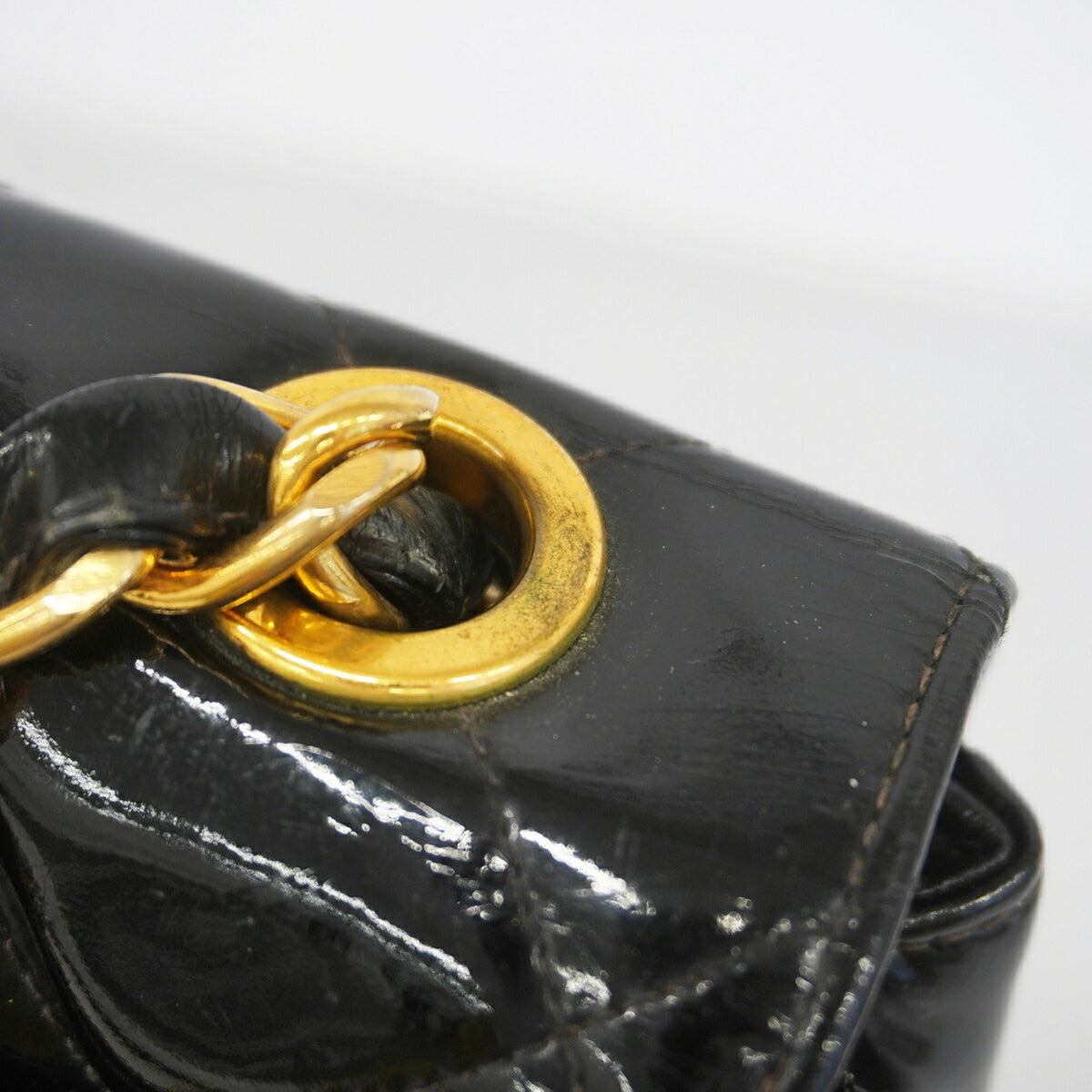 Chanel Black Patent Leather Shoulder Bag (Pre-Owned)