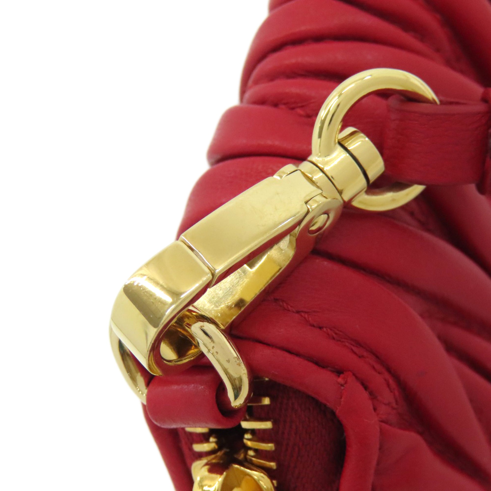 Miu Miu Red Color Leather Pouch (Pre-Owned)