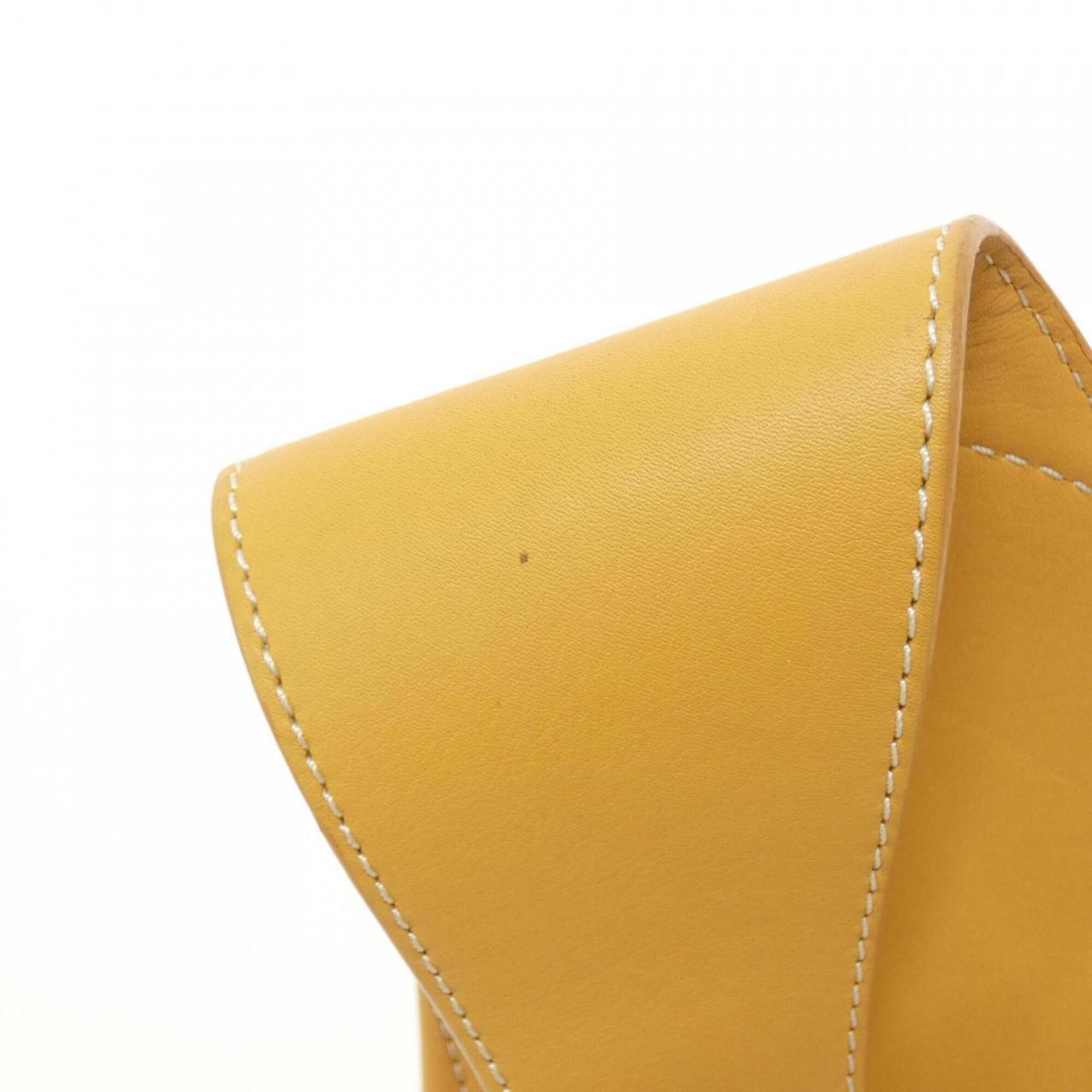 Loewe Yellow Leather Shoulder Bag (Pre-Owned)