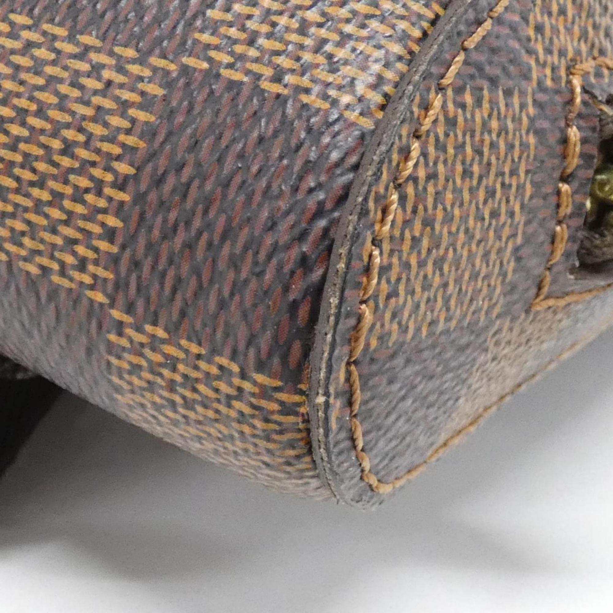 Louis Vuitton Brown Coated Canvas Shoulder Bag (Pre-Owned)