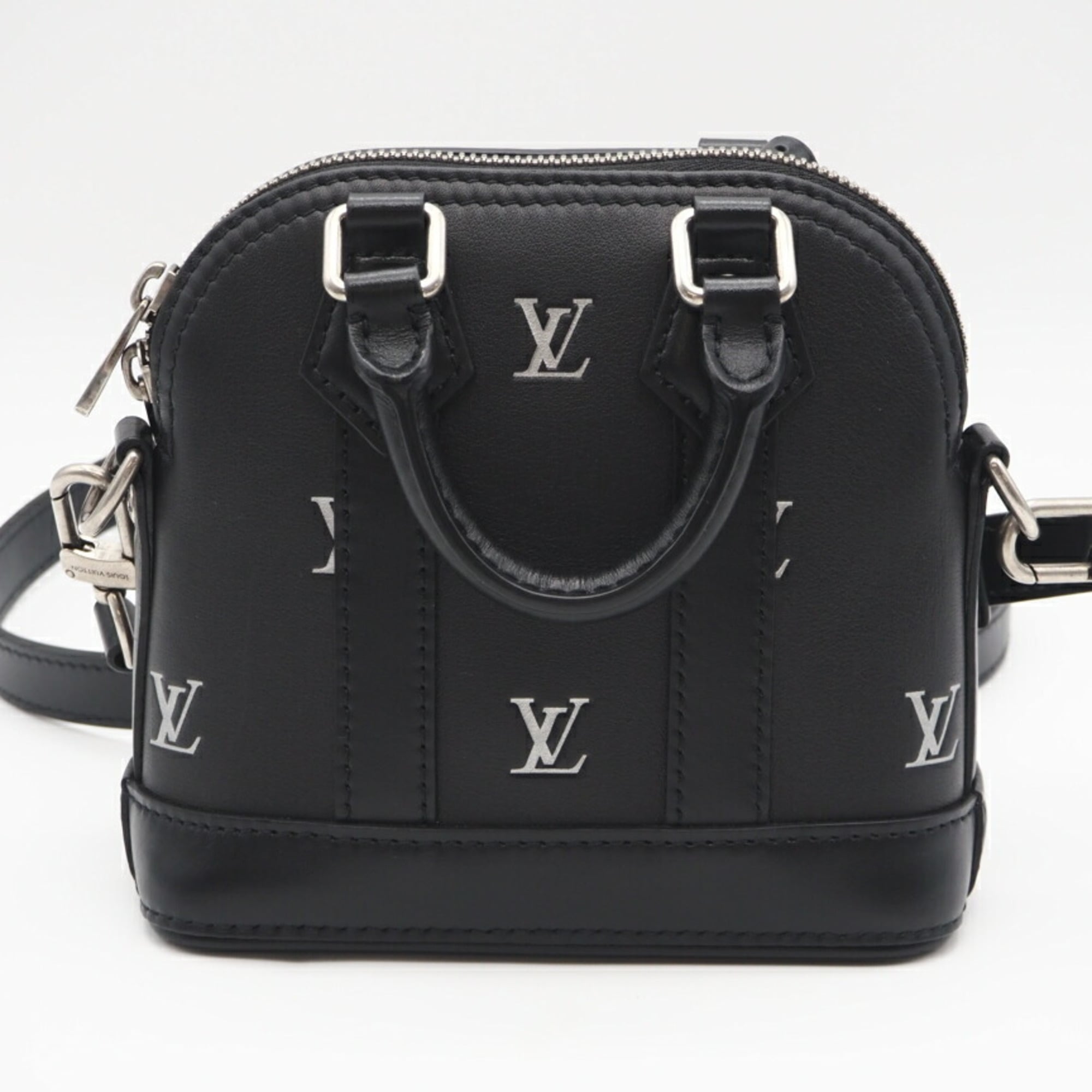 Louis Vuitton Black Leather Shoulder Bag (Pre-Owned)