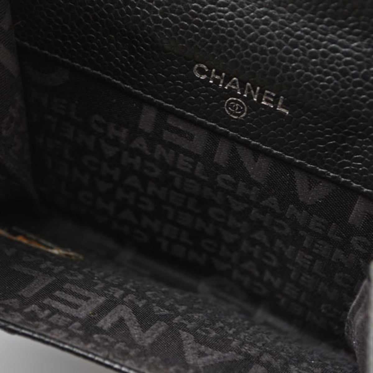 Chanel Black Leather Wallet (Bi-Fold) (Pre-Owned)
