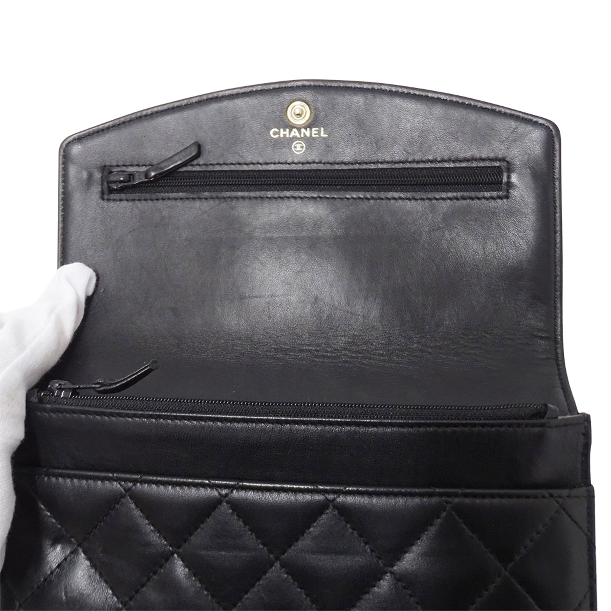 Chanel Black Leather Long Wallet (Bi-Fold) (Pre-Owned)