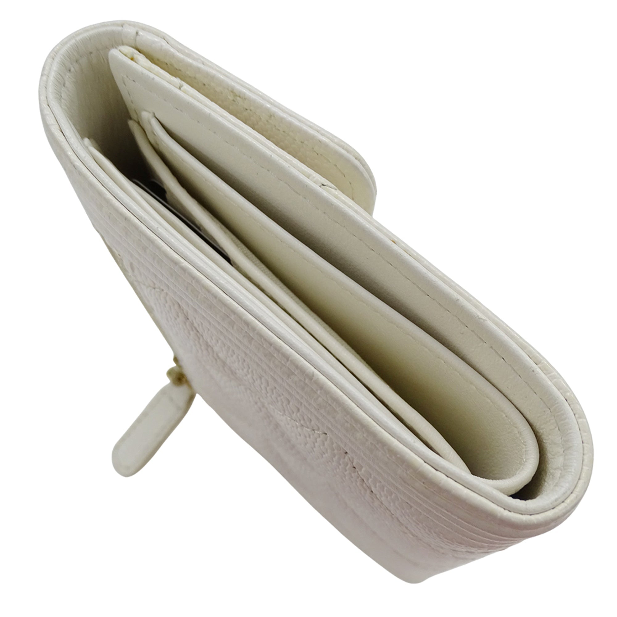 Chanel White Grained Calfskin Wallet (Tri-Fold) (Pre-Owned)