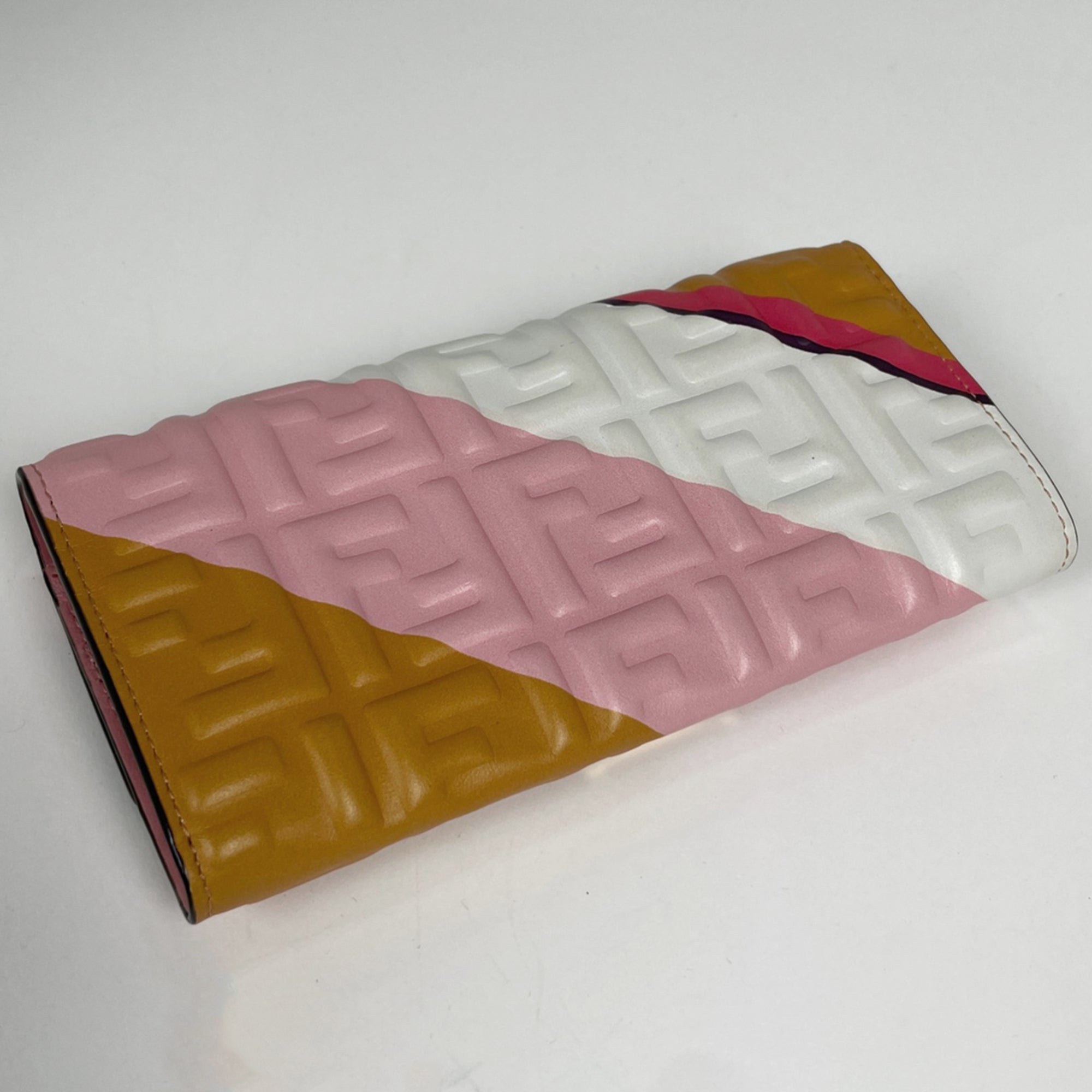Fendi Brown Pink White Leather Long Wallet (Bi-Fold) (Pre-Owned)