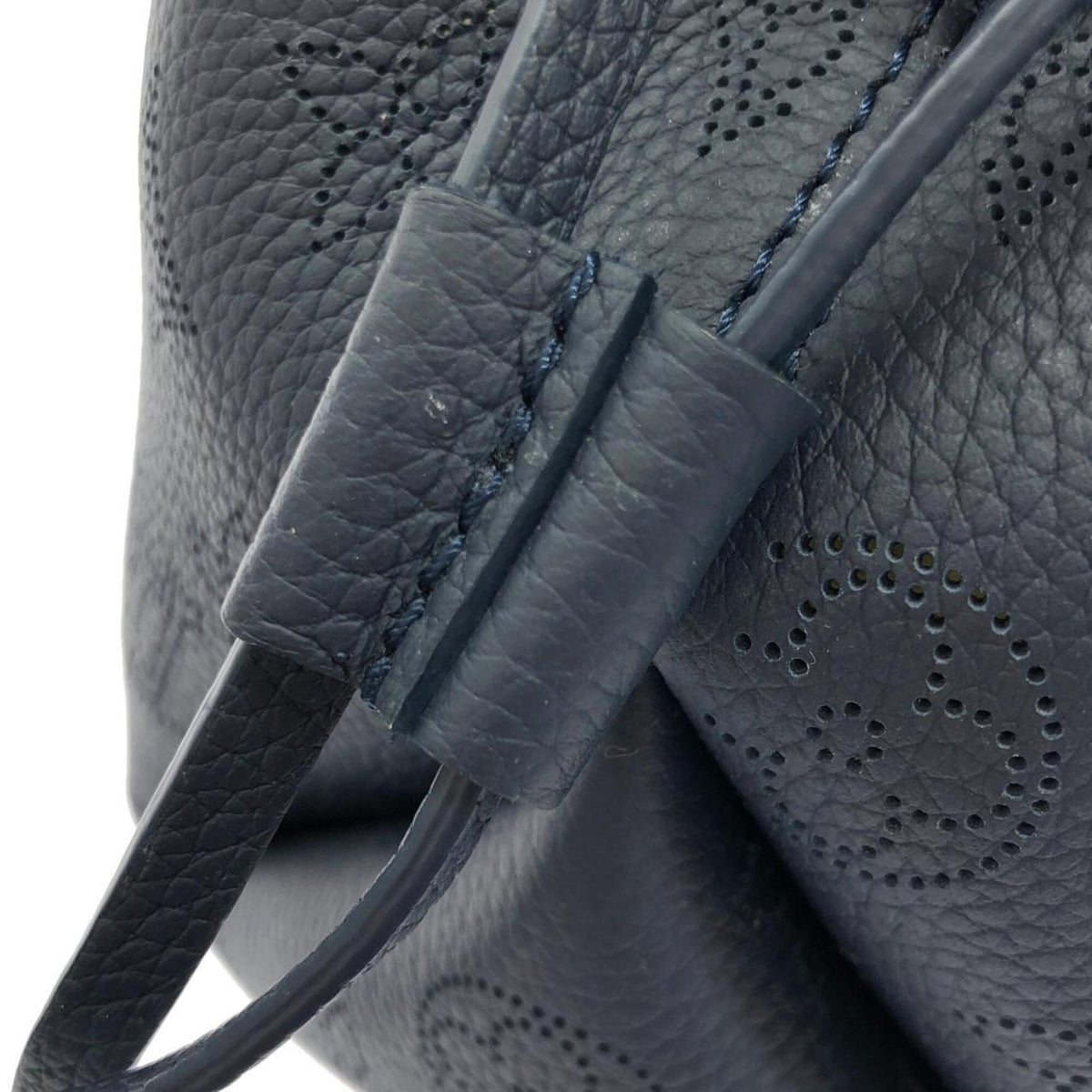 Louis Vuitton Mahina Marine Mahina Leather Shoulder Bag (Pre-Owned)