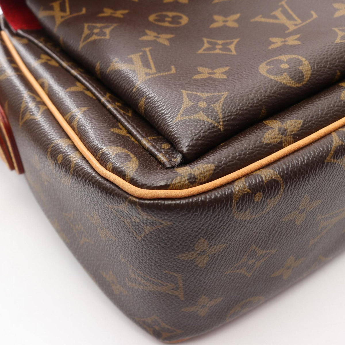 Louis Vuitton Brown Monogram Monogram Handbag Shoulder Bag (Pre-Owned)