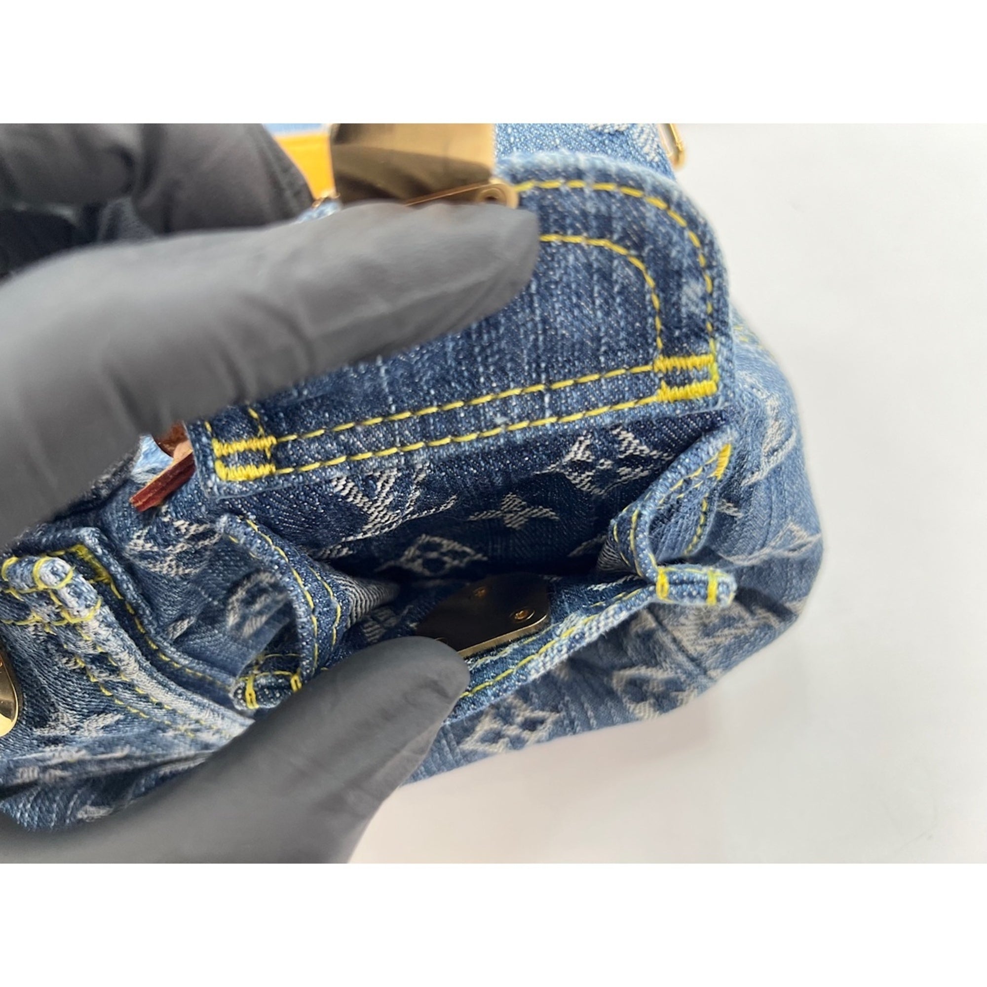 Louis Vuitton Blue Backpack (Pre-Owned)