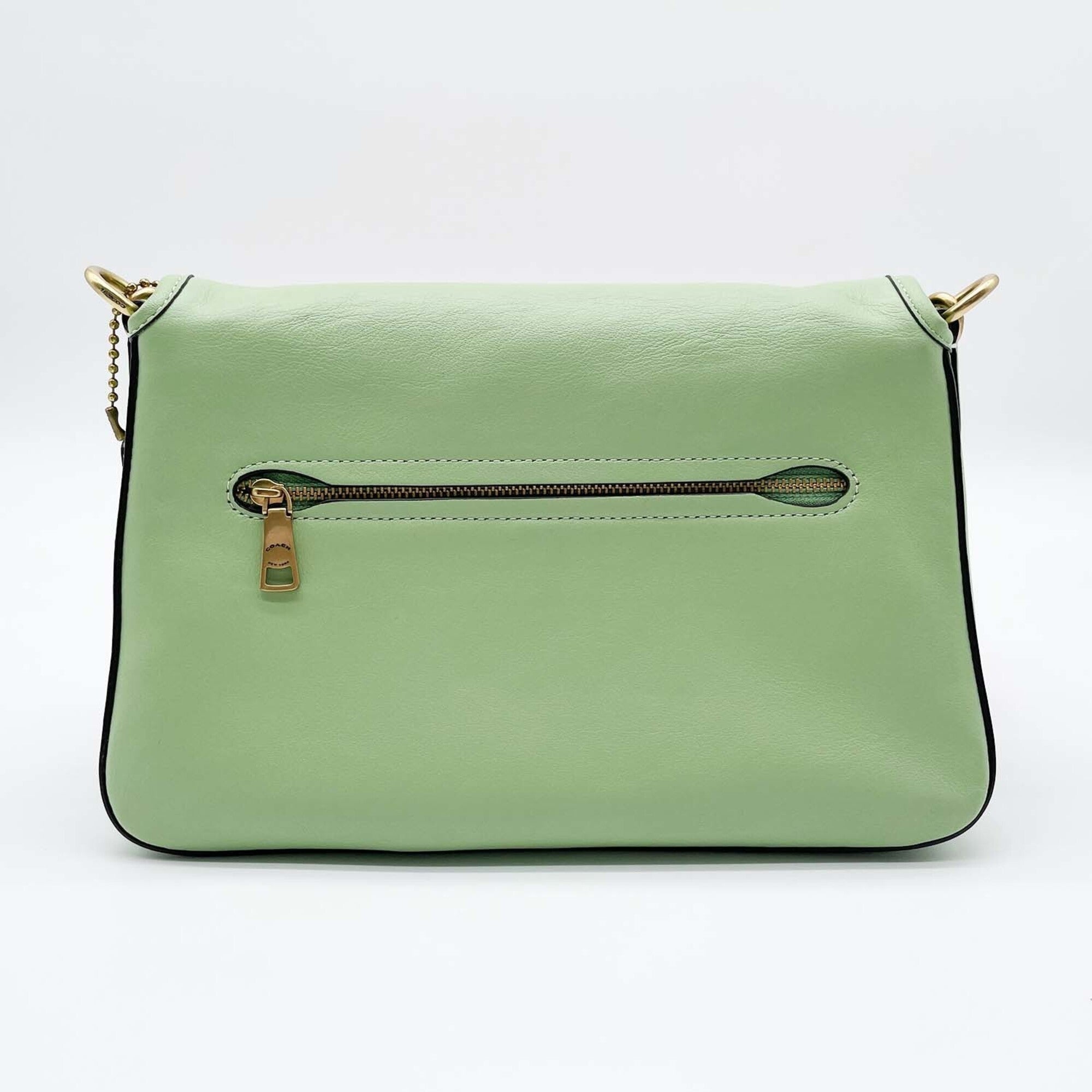 Coach Green Leather Shoulder Bag (Pre-Owned)