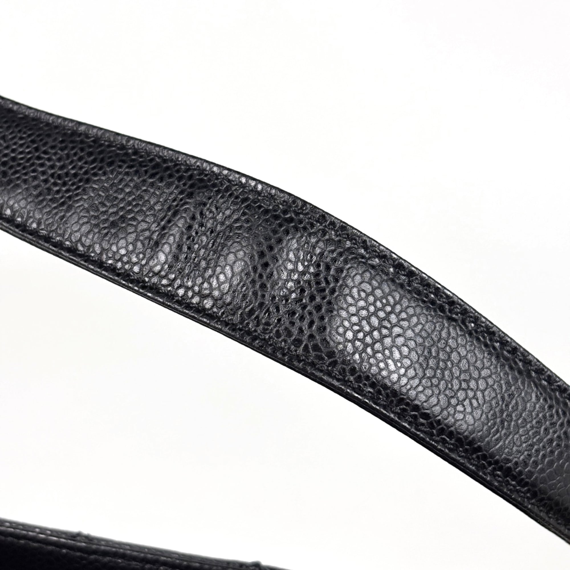 Chanel Matelasse Black Grained Calfskin Tote Bag (Pre-Owned)