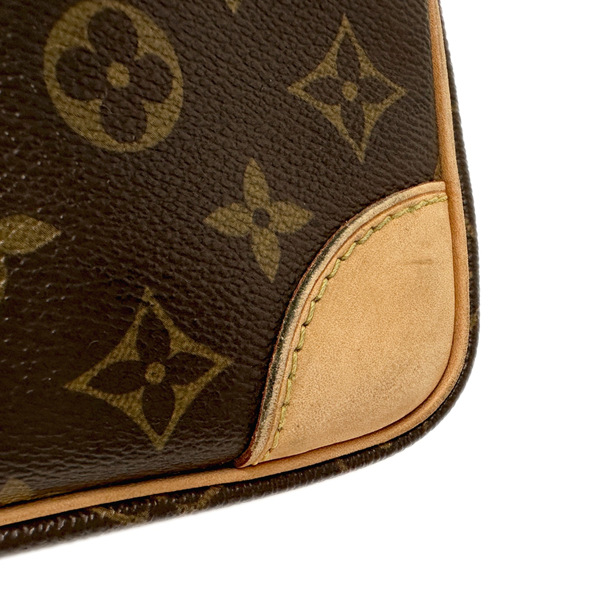Louis Vuitton Brown Monogram Canvas Handbag Shoulder Bag (Pre-Owned)