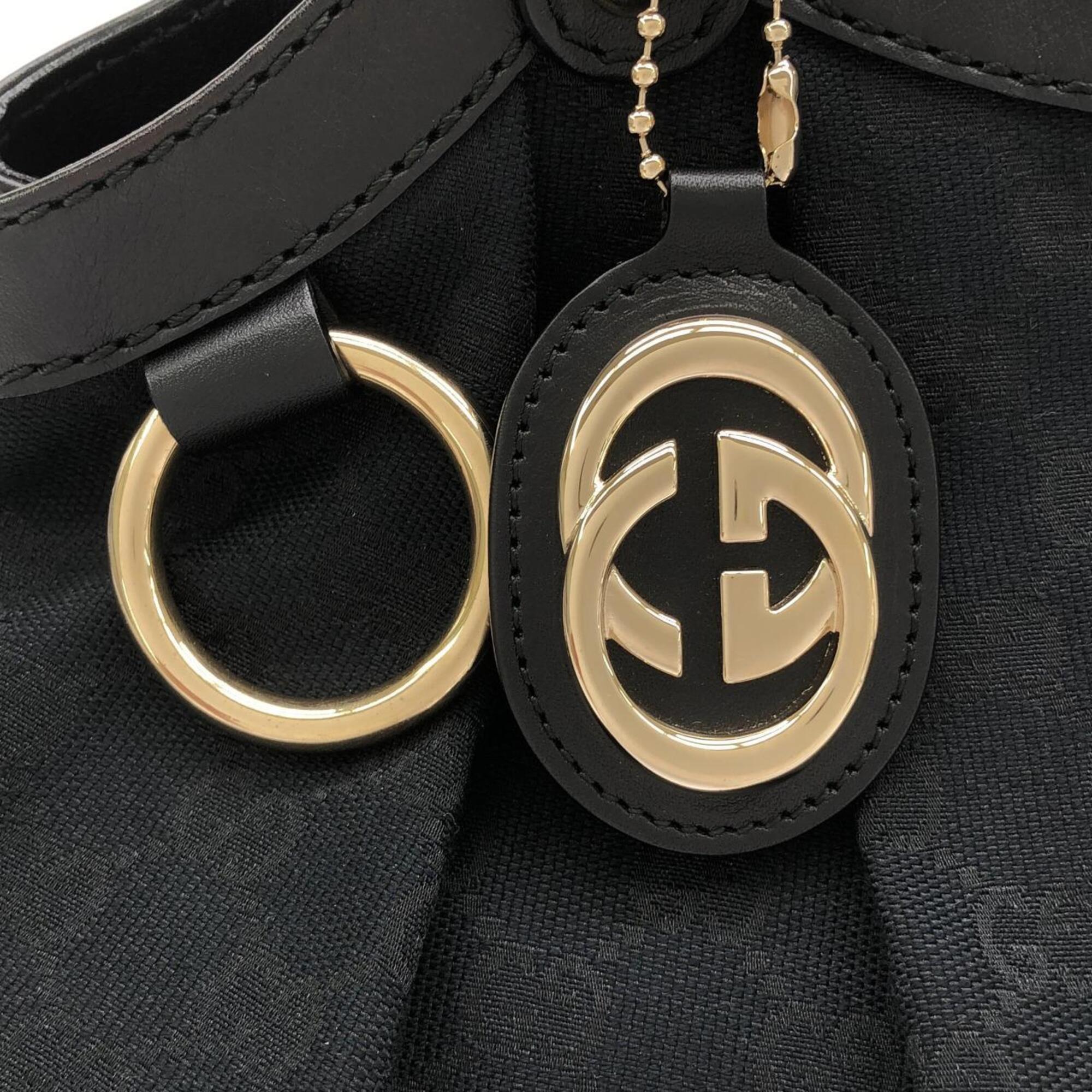 Gucci Black Gg Canvas Handbag (Pre-Owned)