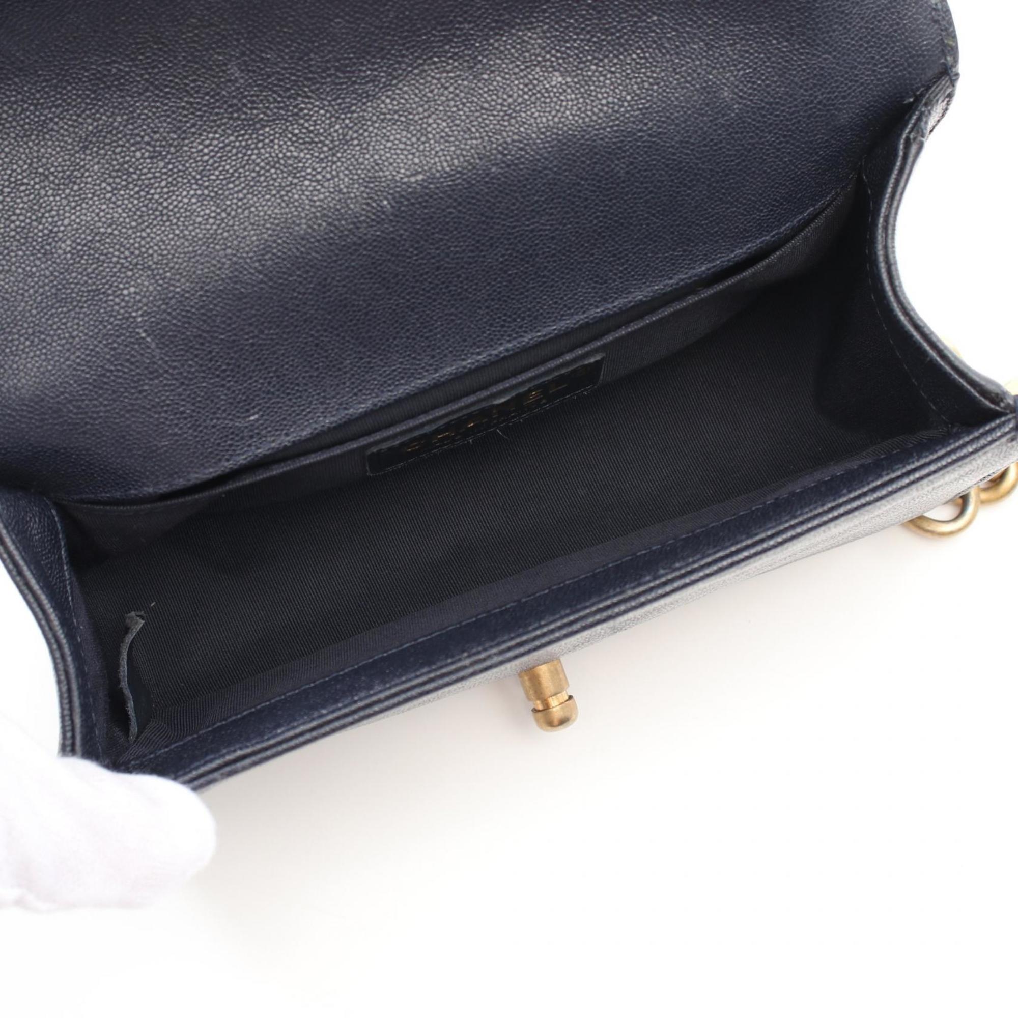 Chanel Navy Leather Shoulder Bag (Pre-Owned)