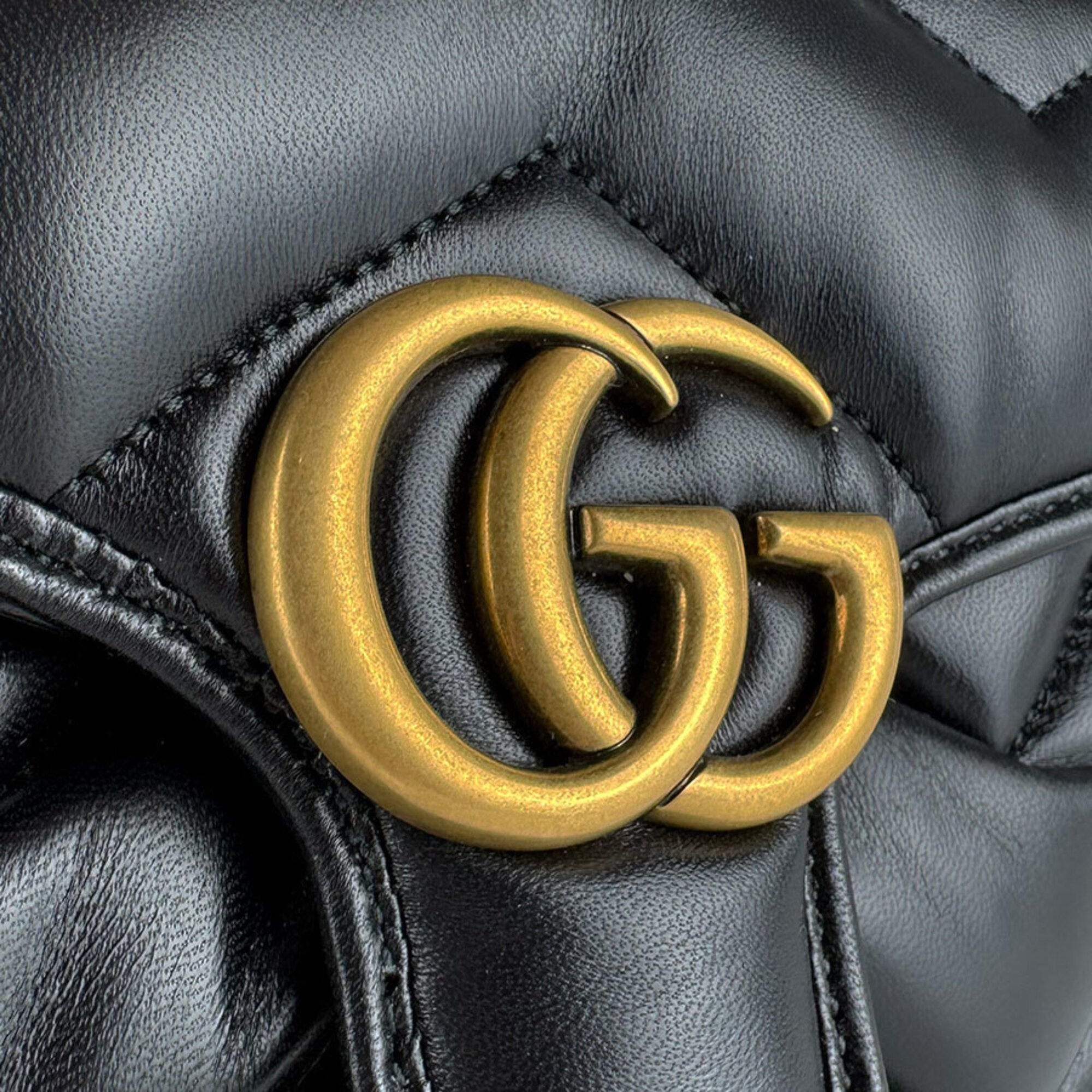 Gucci Black Leather Backpack (Pre-Owned)