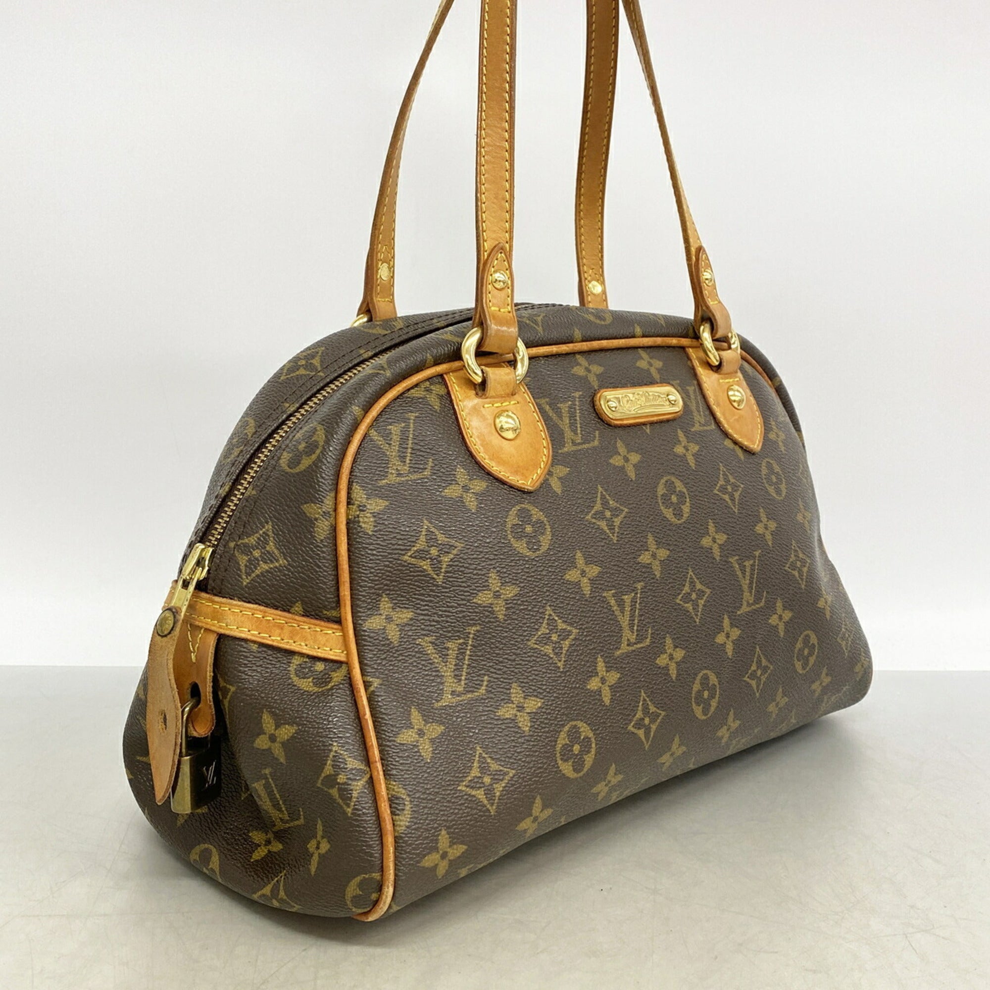 Louis Vuitton Brown Shoulder Bag (Pre-Owned)