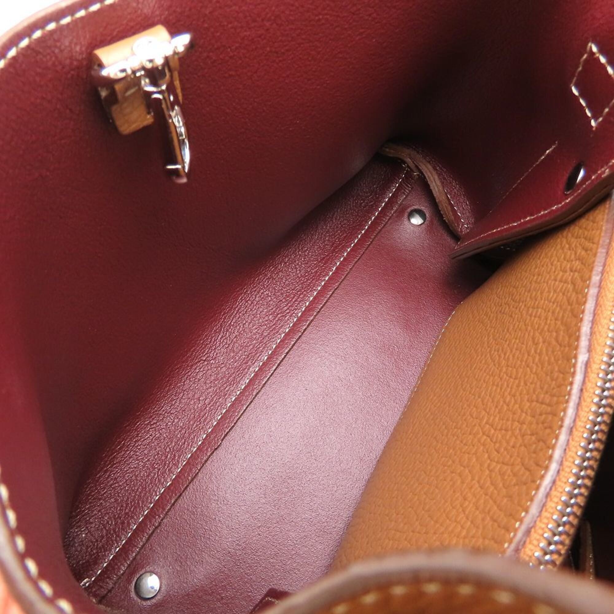Tod's Brown Handbag (Pre-Owned)