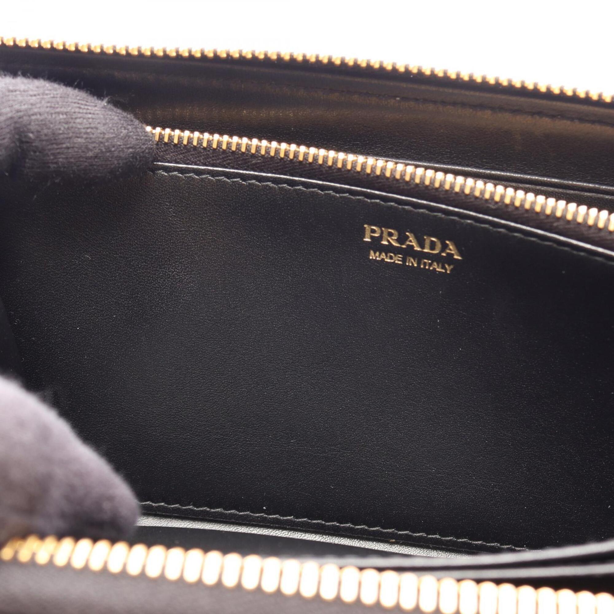 Prada Black Leather Long Wallet (Bi-Fold) (Pre-Owned)
