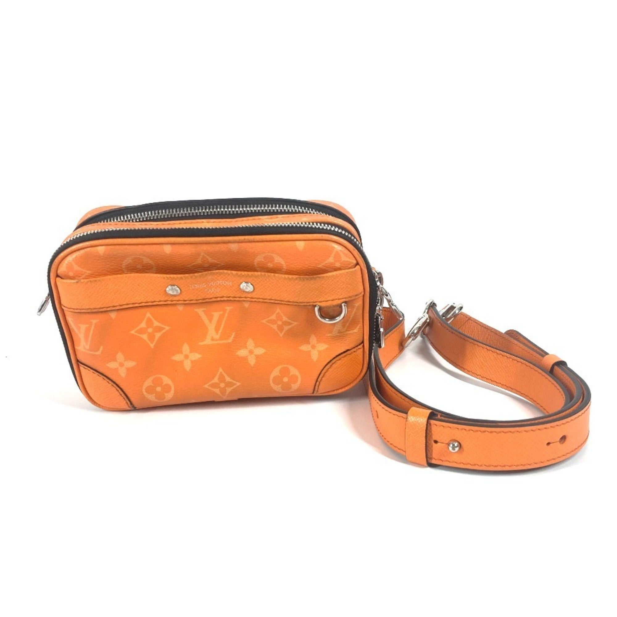 Louis Vuitton Orange Monogram Taiga Leather Pochette Shoulder Bag (Pre-Owned)