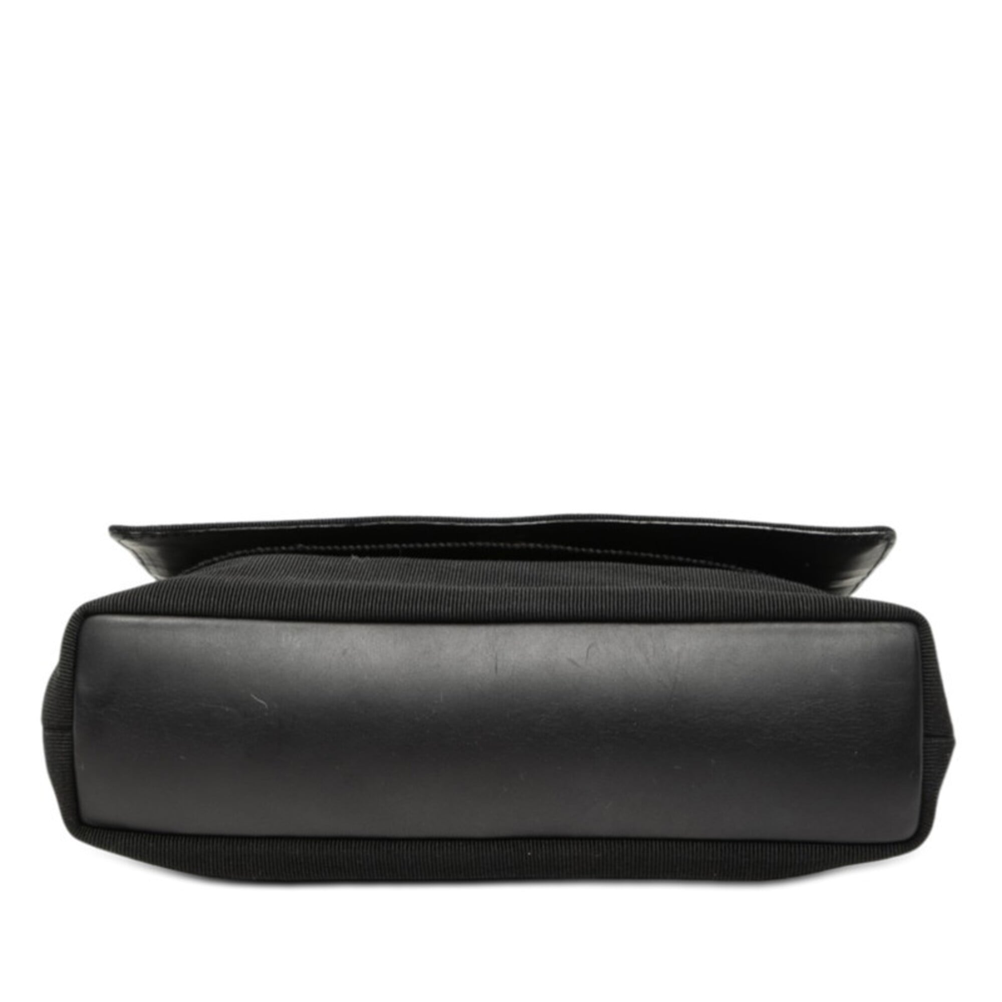 Salvatore Ferragamo Black Canvas Shoulder Bag (Pre-Owned)