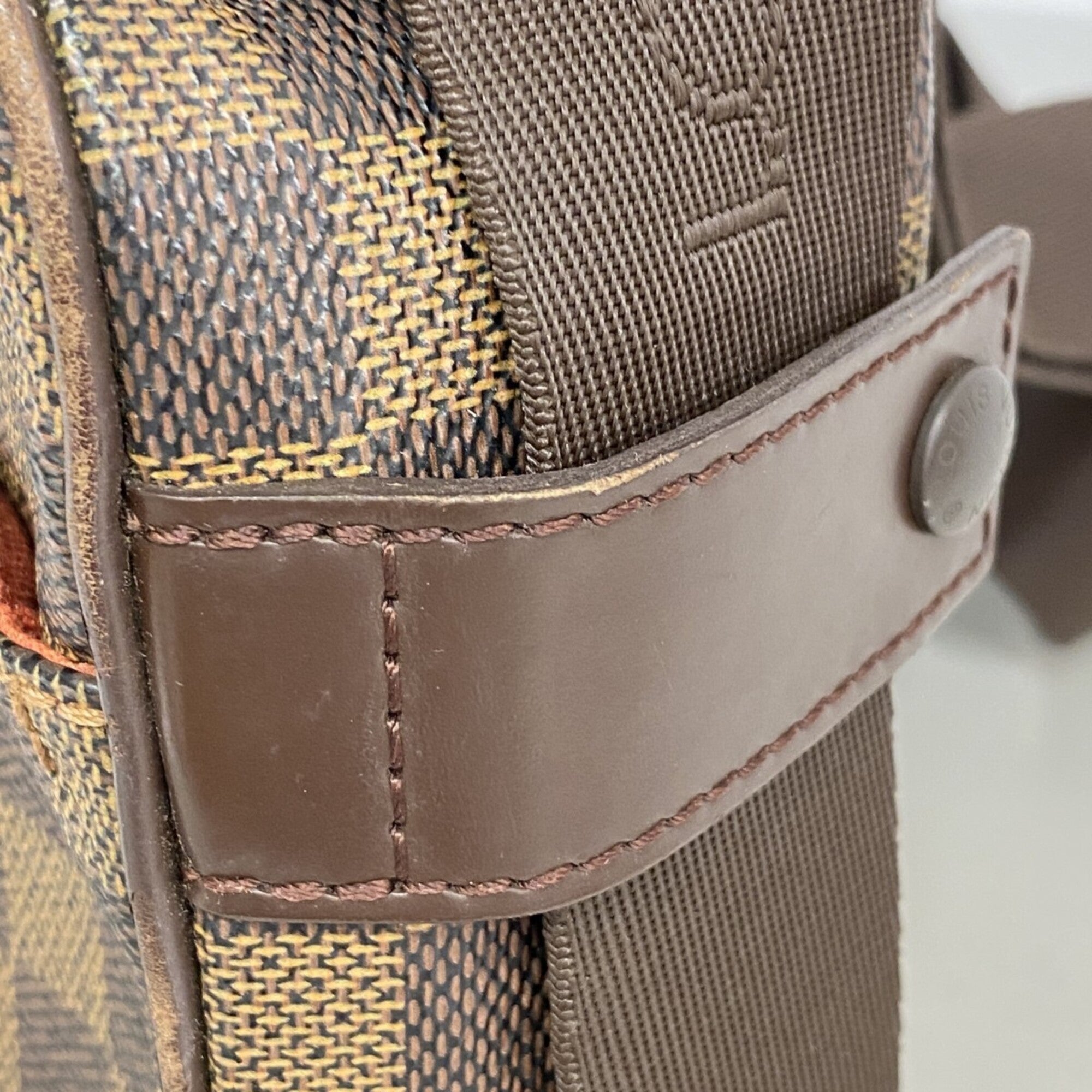 Louis Vuitton Ebene Shoulder Bag (Pre-Owned)