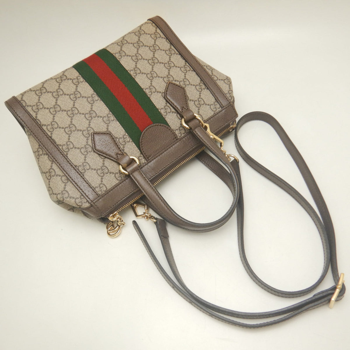 Gucci Beige Brown Gg Supreme Leather Handbag (Pre-Owned)