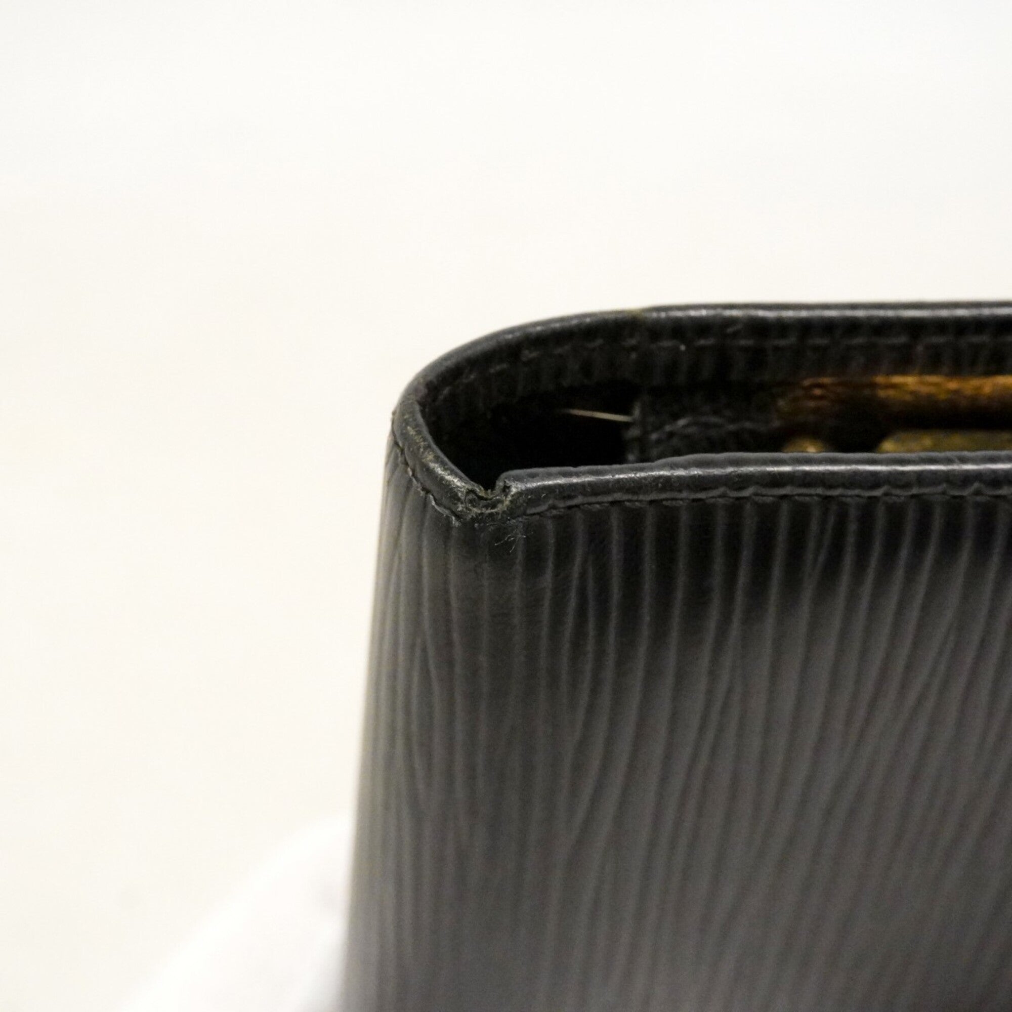 Louis Vuitton Noir Long Wallet (Bi-Fold) (Pre-Owned)