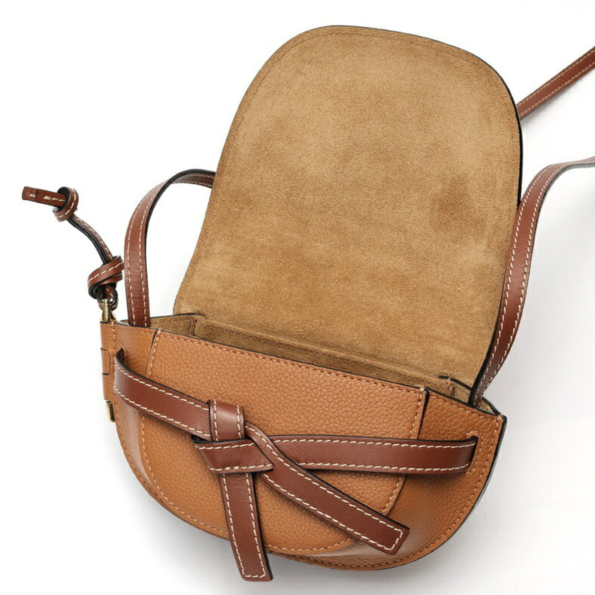 Loewe Brown Leather Shoulder Bag (Pre-Owned)