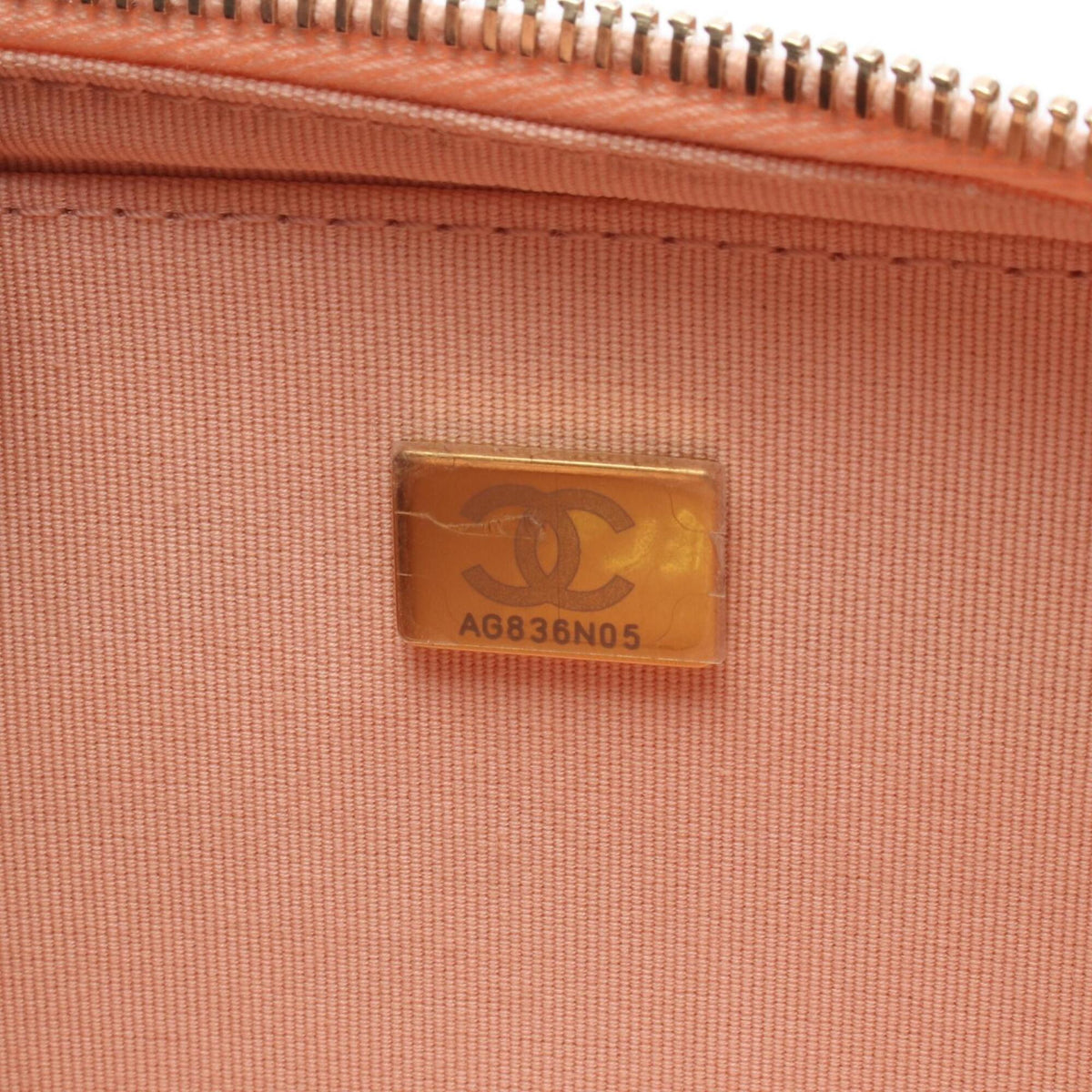 Chanel Pink Grained Calfskin Handbag Shoulder Bag (Pre-Owned)