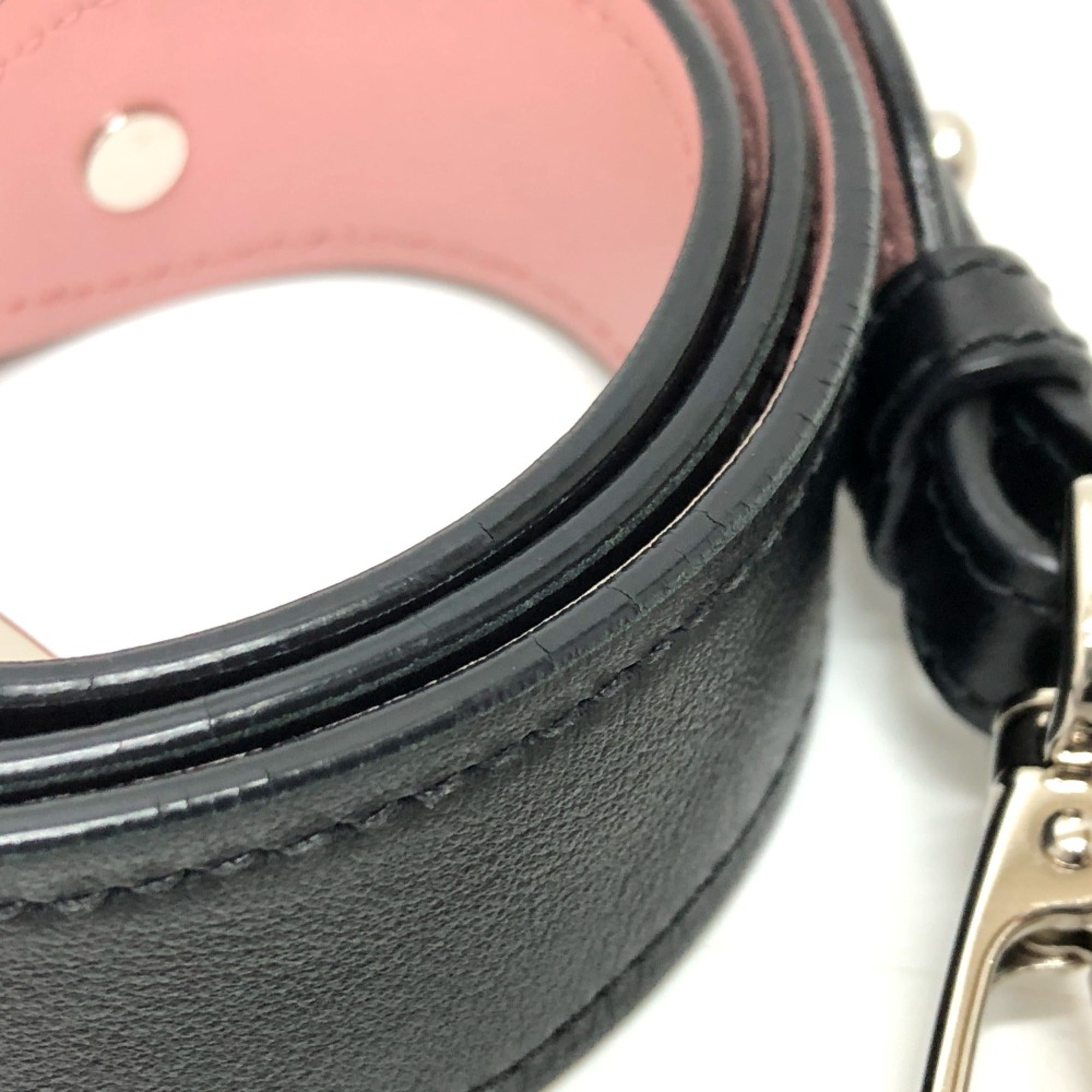 Prada Black Leather Shoulder Bag (Pre-Owned)