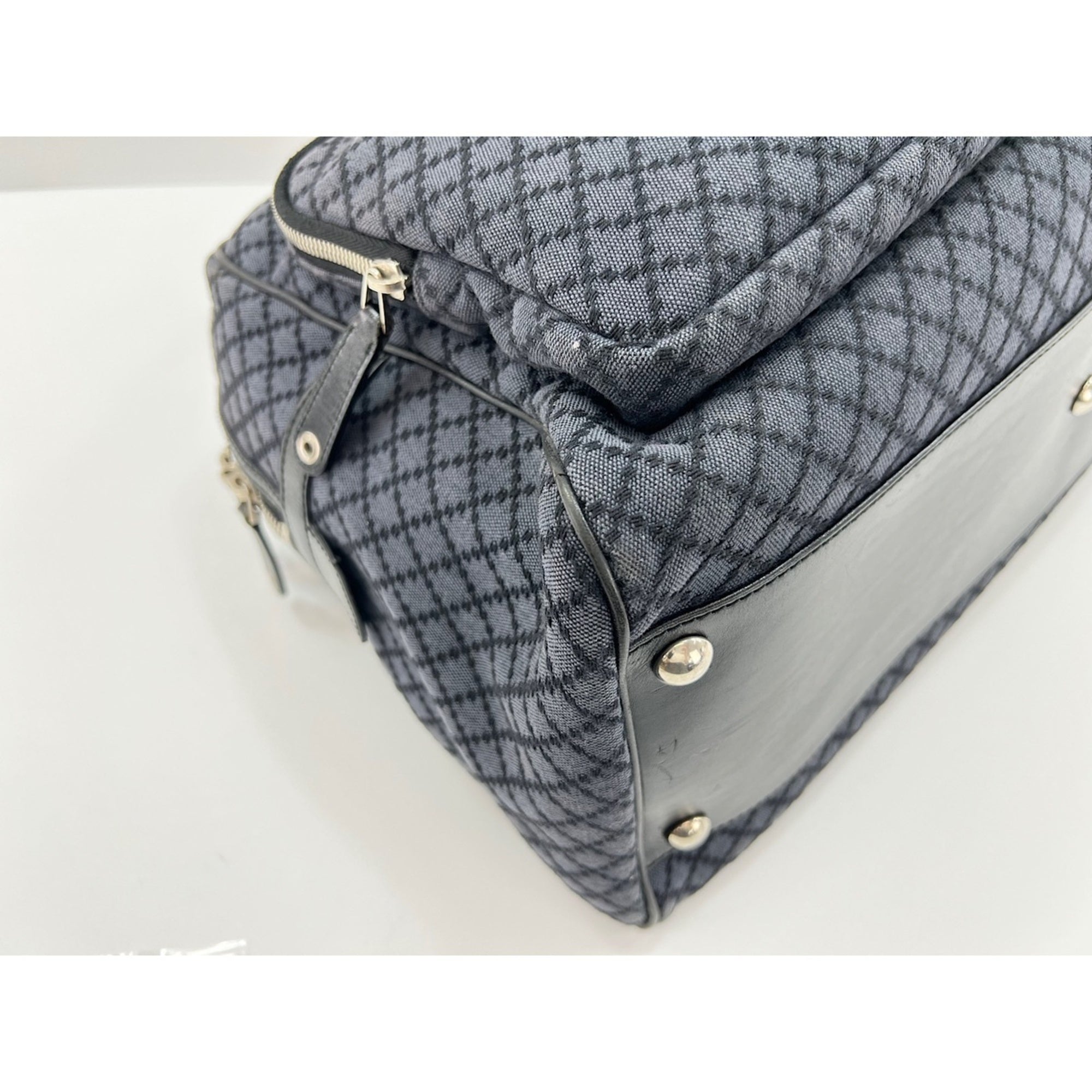 Gucci Navy Canvas Handbag (Pre-Owned)