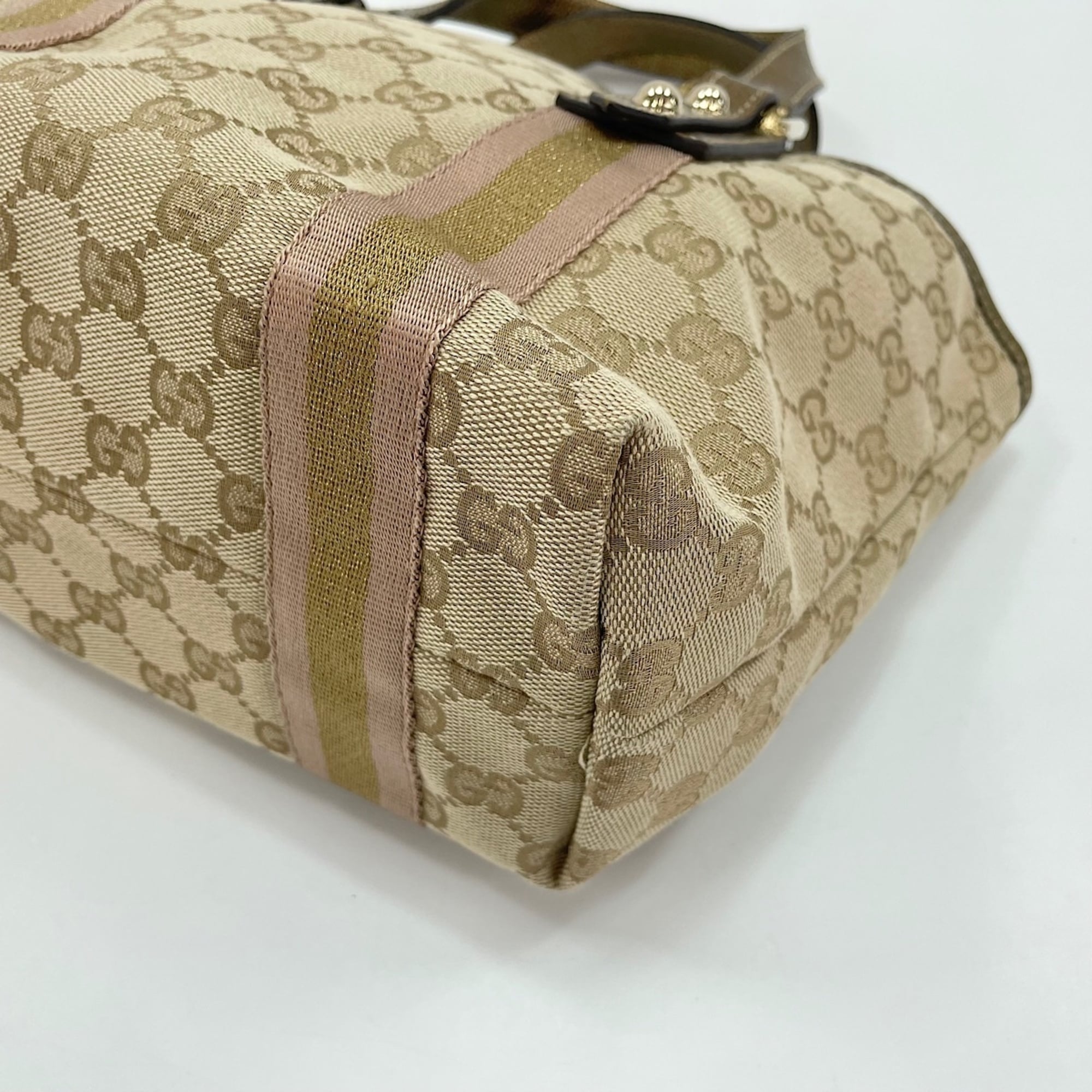 Gucci Sherry Line Beige Handbag (Pre-Owned)