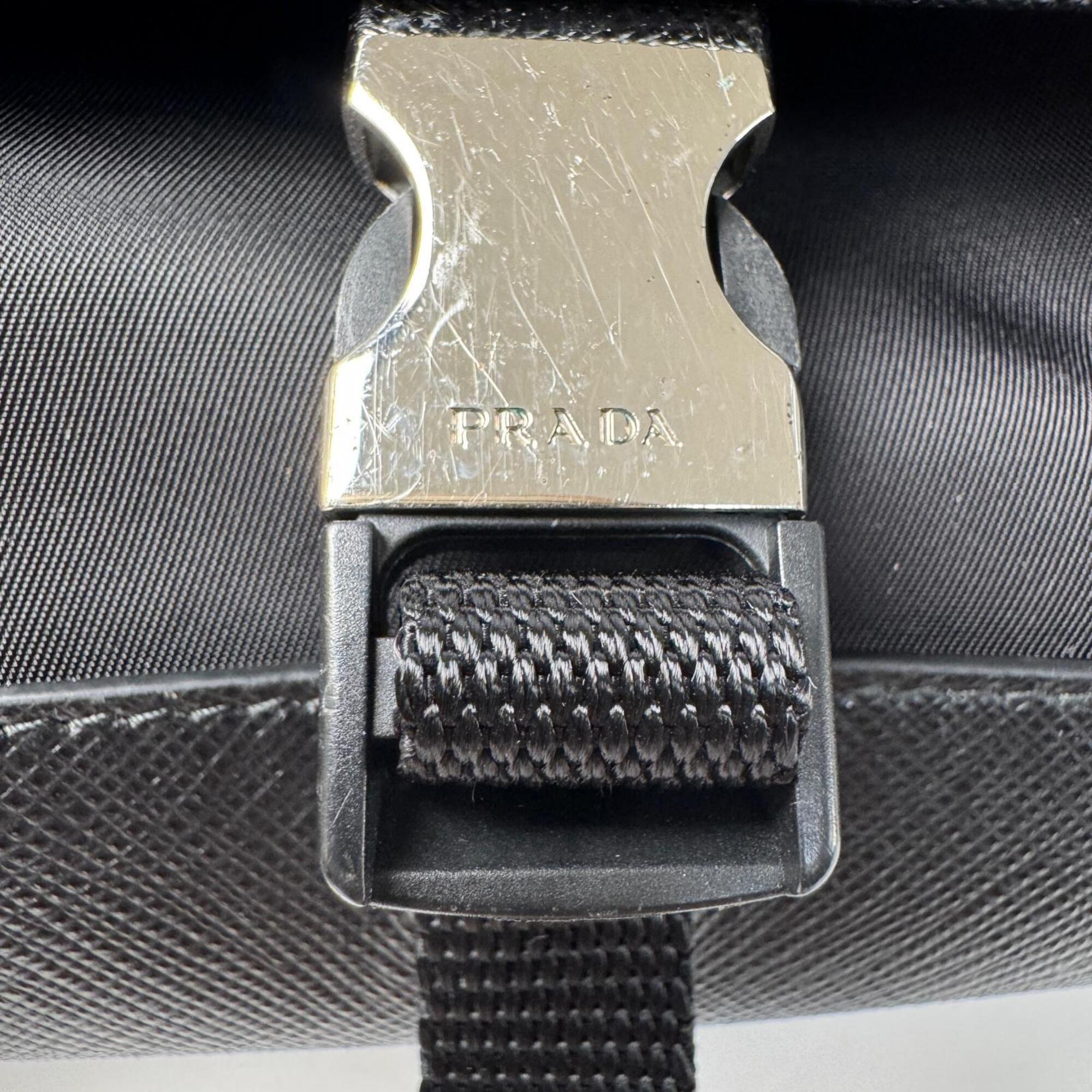 Prada Black Leather Shoulder Bag (Pre-Owned)
