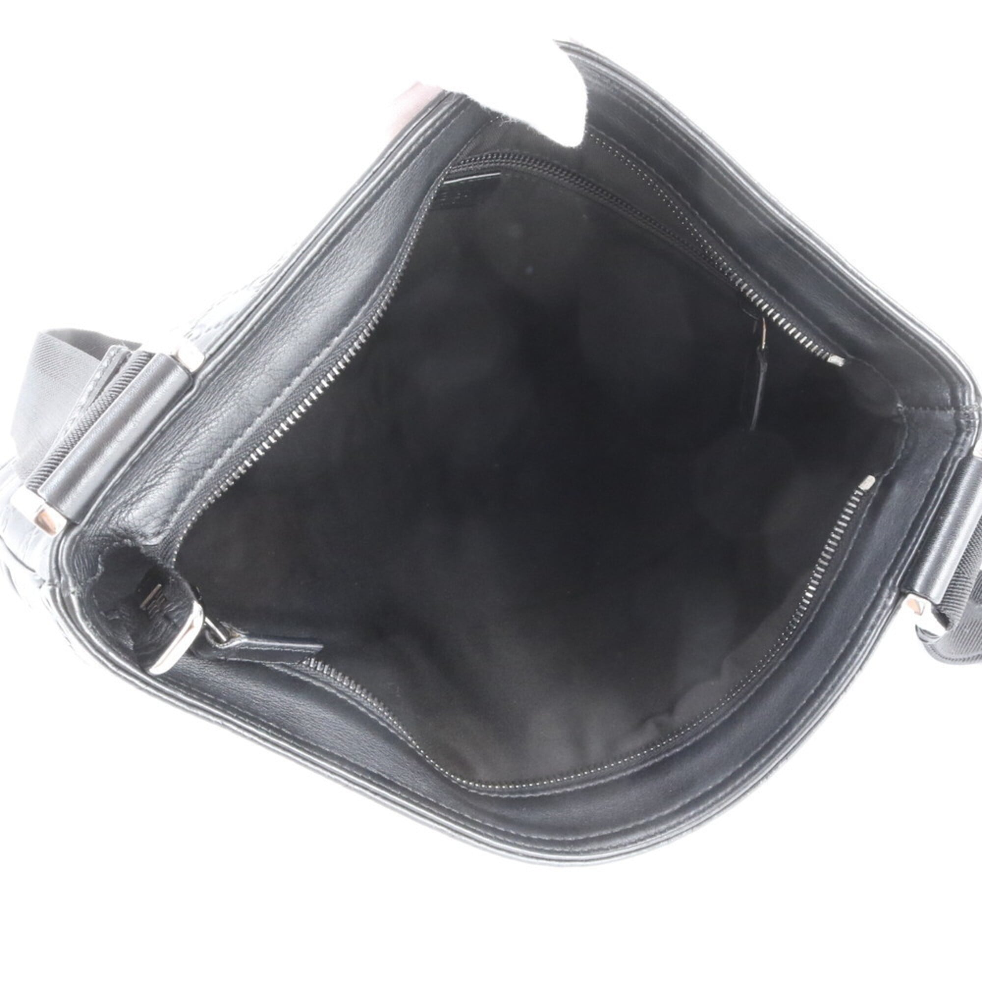 Gucci Guccissima Black Leather Shoulder Bag (Pre-Owned)