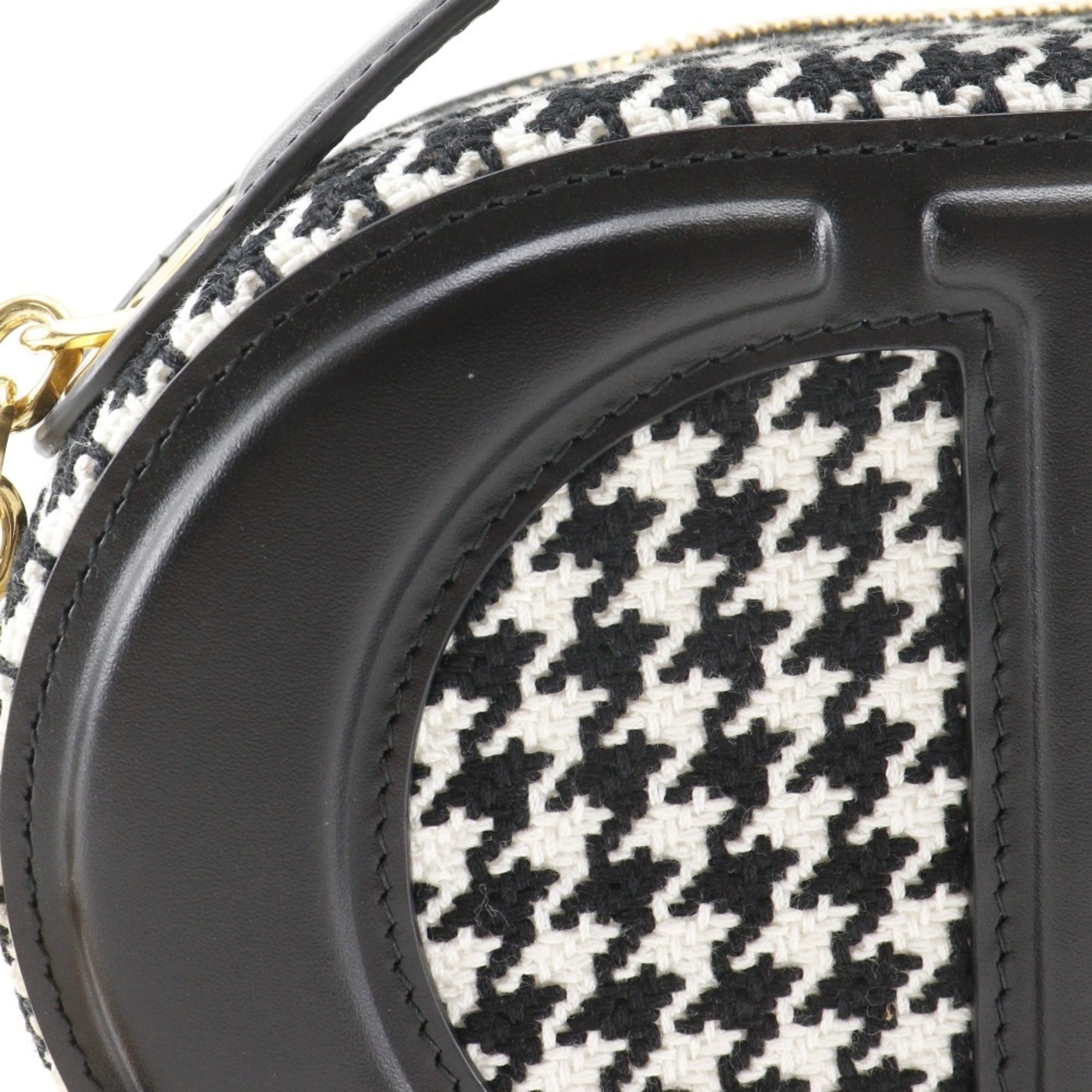Christian Dior Black White Canvas Leather Shoulder Bag (Pre-Owned)