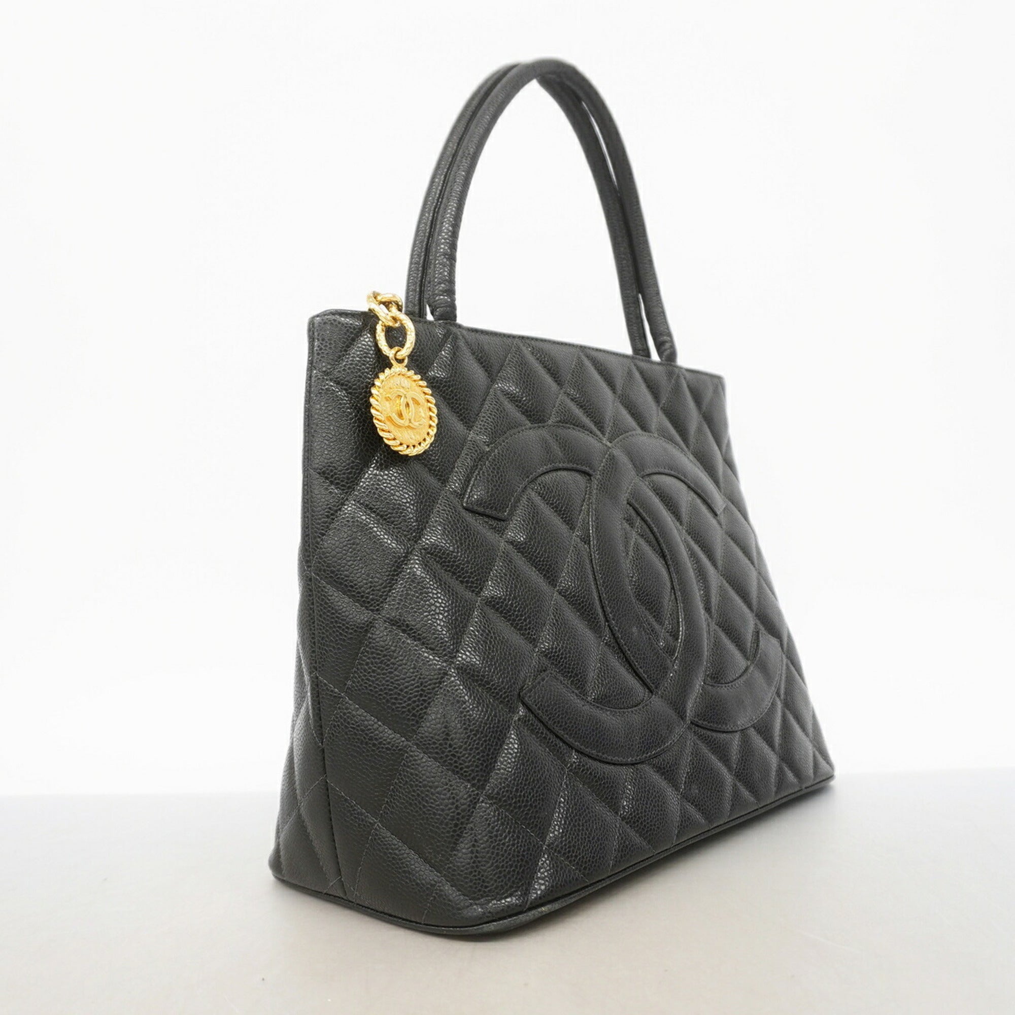 Chanel Black Grained Calfskin Tote Bag (Pre-Owned)