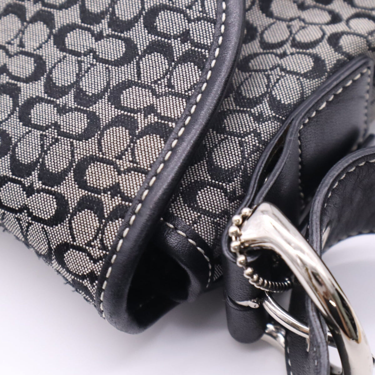 Coach Gray Navy Signature Line Handbag Shoulder Bag (Pre-Owned)